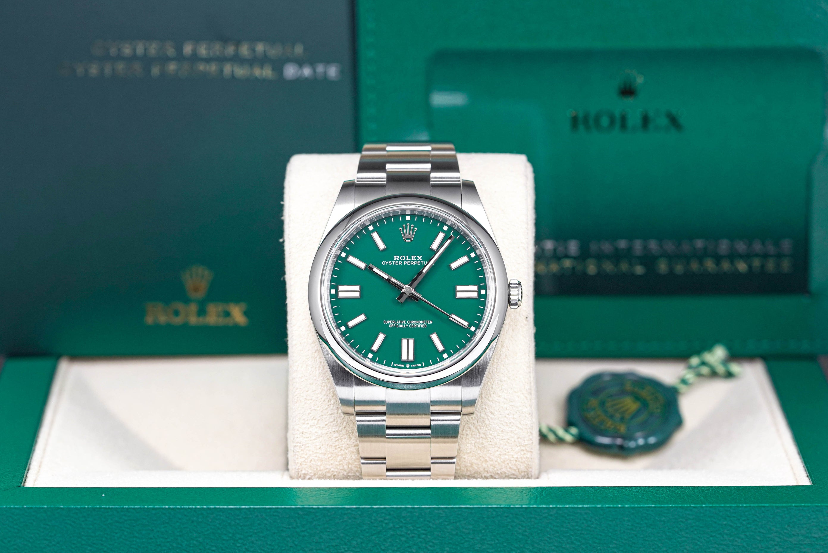 OYSTER PERPETUAL 41MM GREEN DIAL (2023)