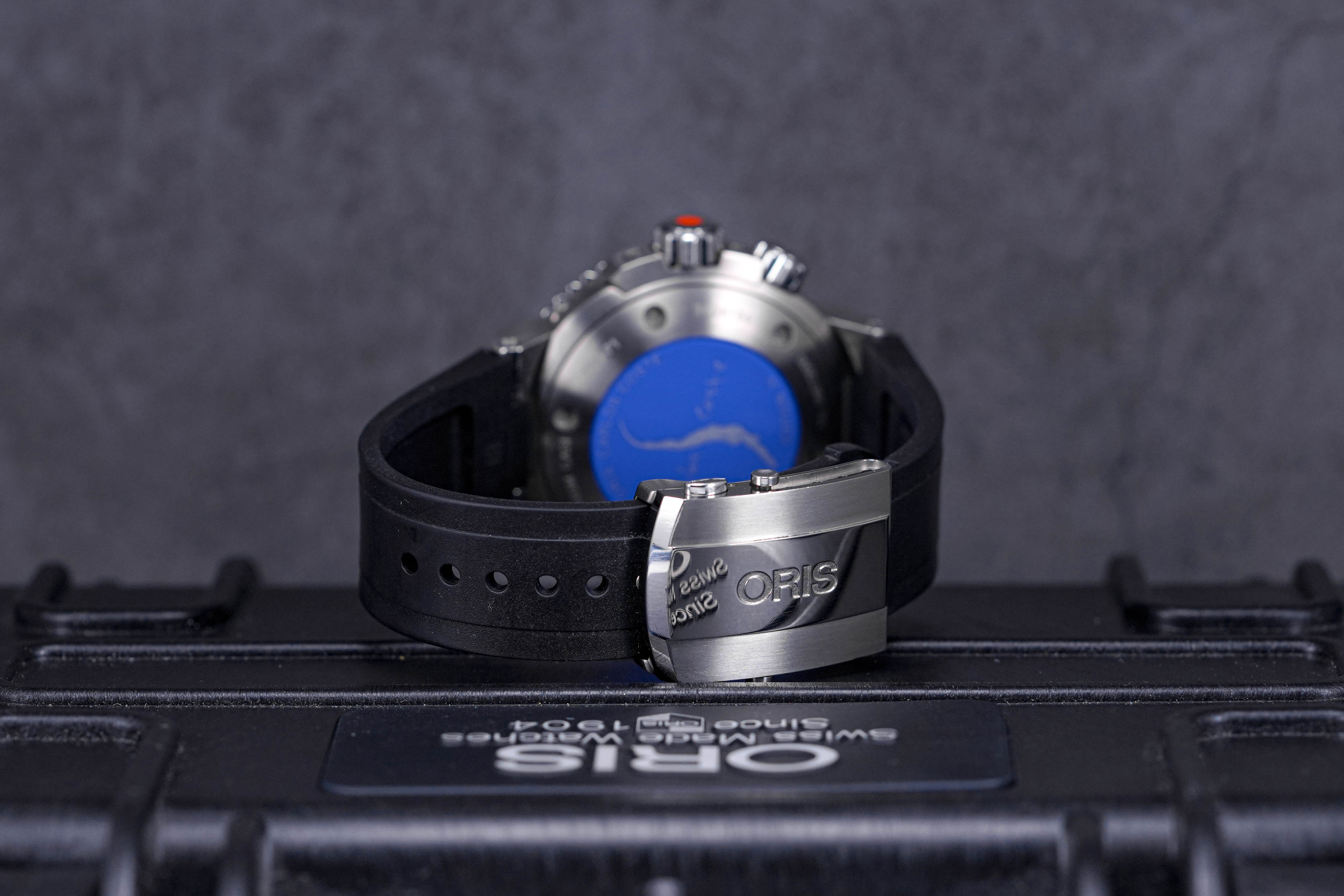 AQUIS CARLOS COSTE TITANIUM LIMITED EDITION IV BLACK DIAL (UNDATED)