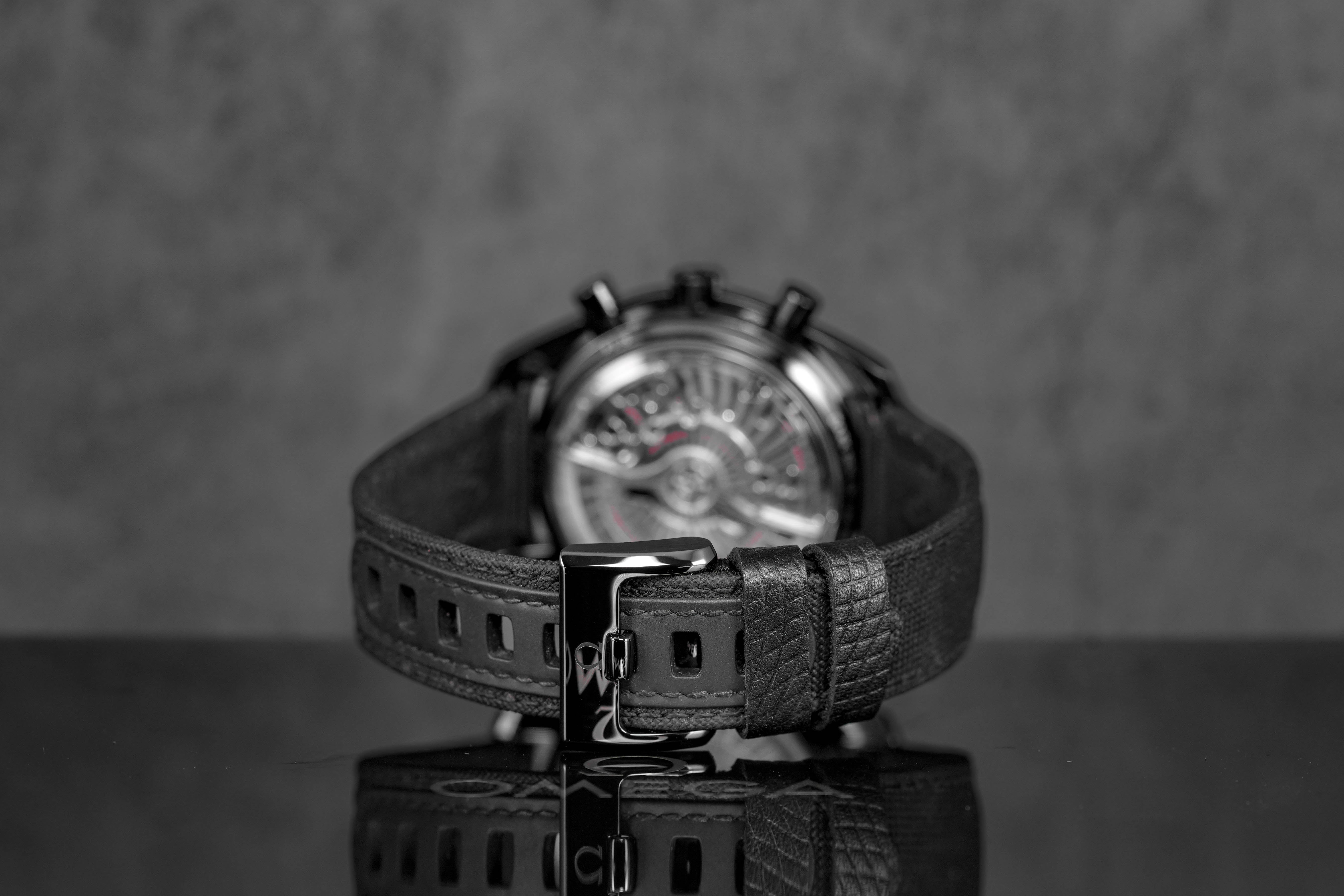 Harga Omega Dark Side of The Moon