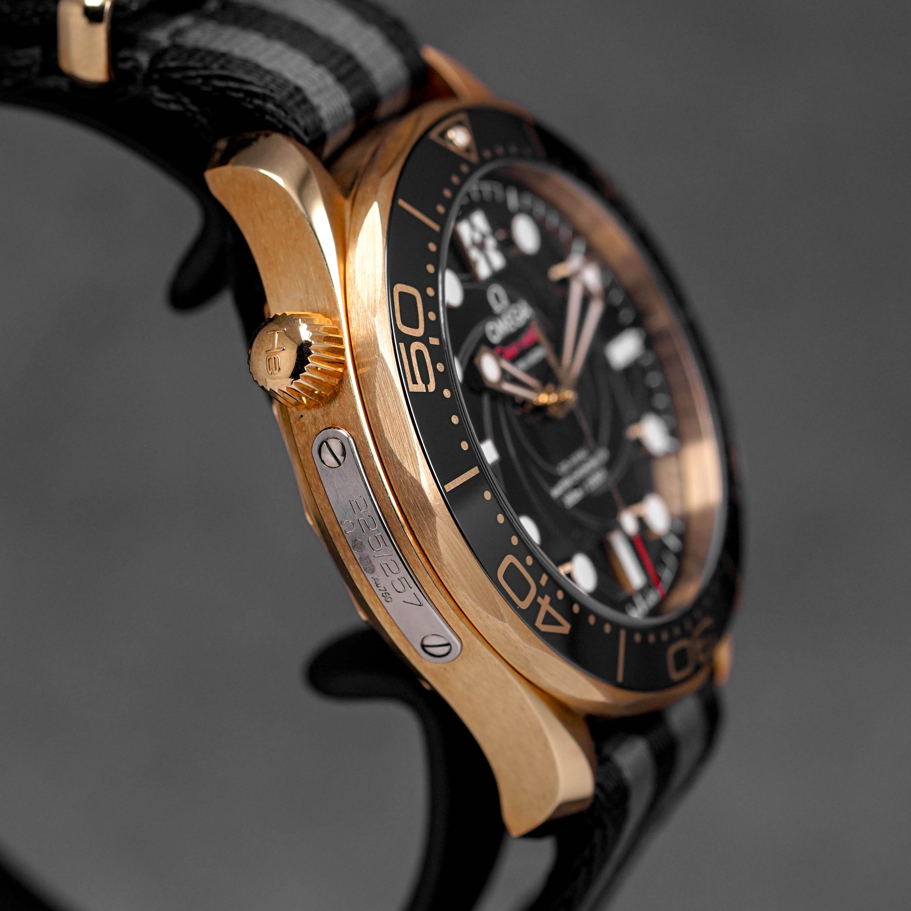Harga Omega James Bond 50th Anniversary