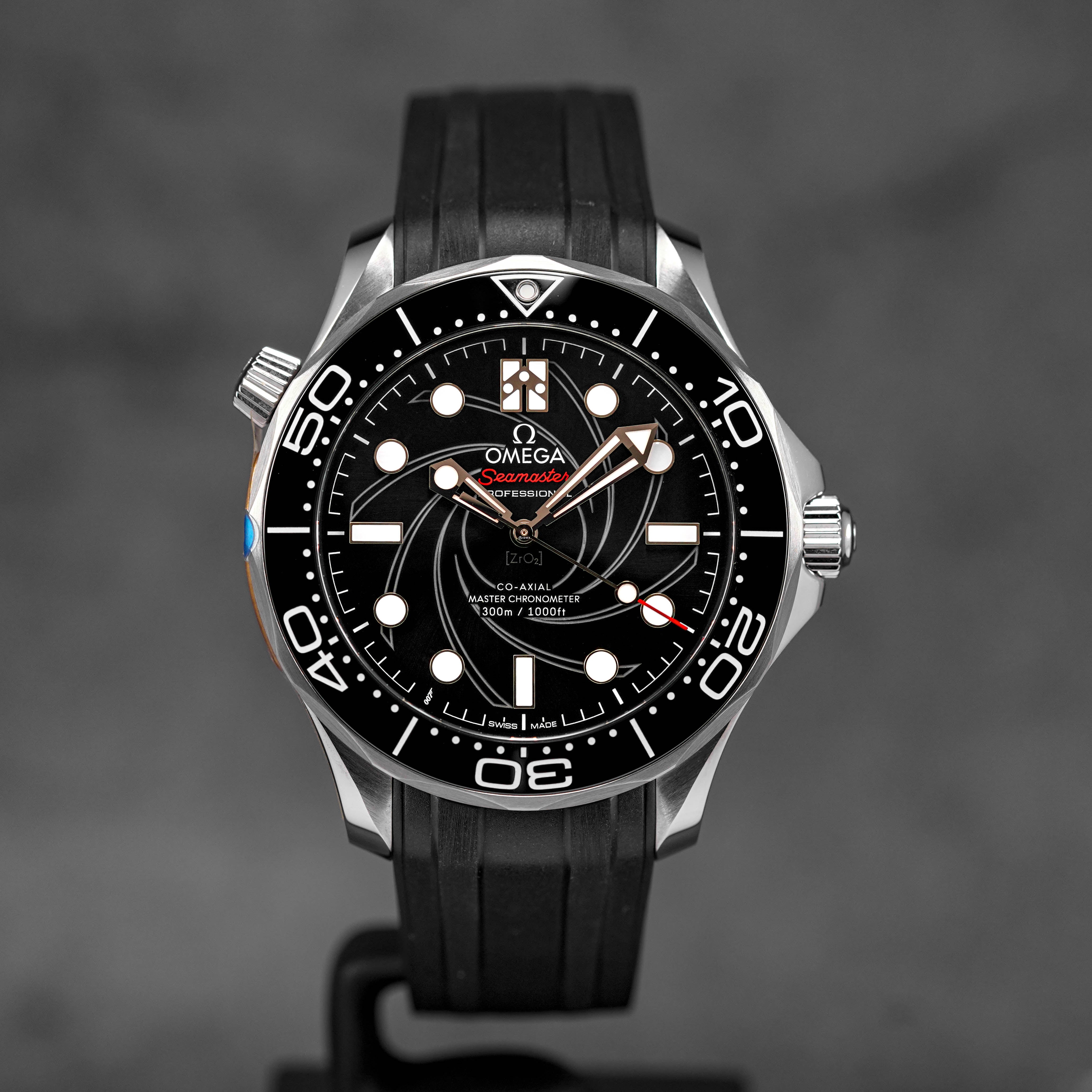 Harga Omega James Bond 50th Anniversary