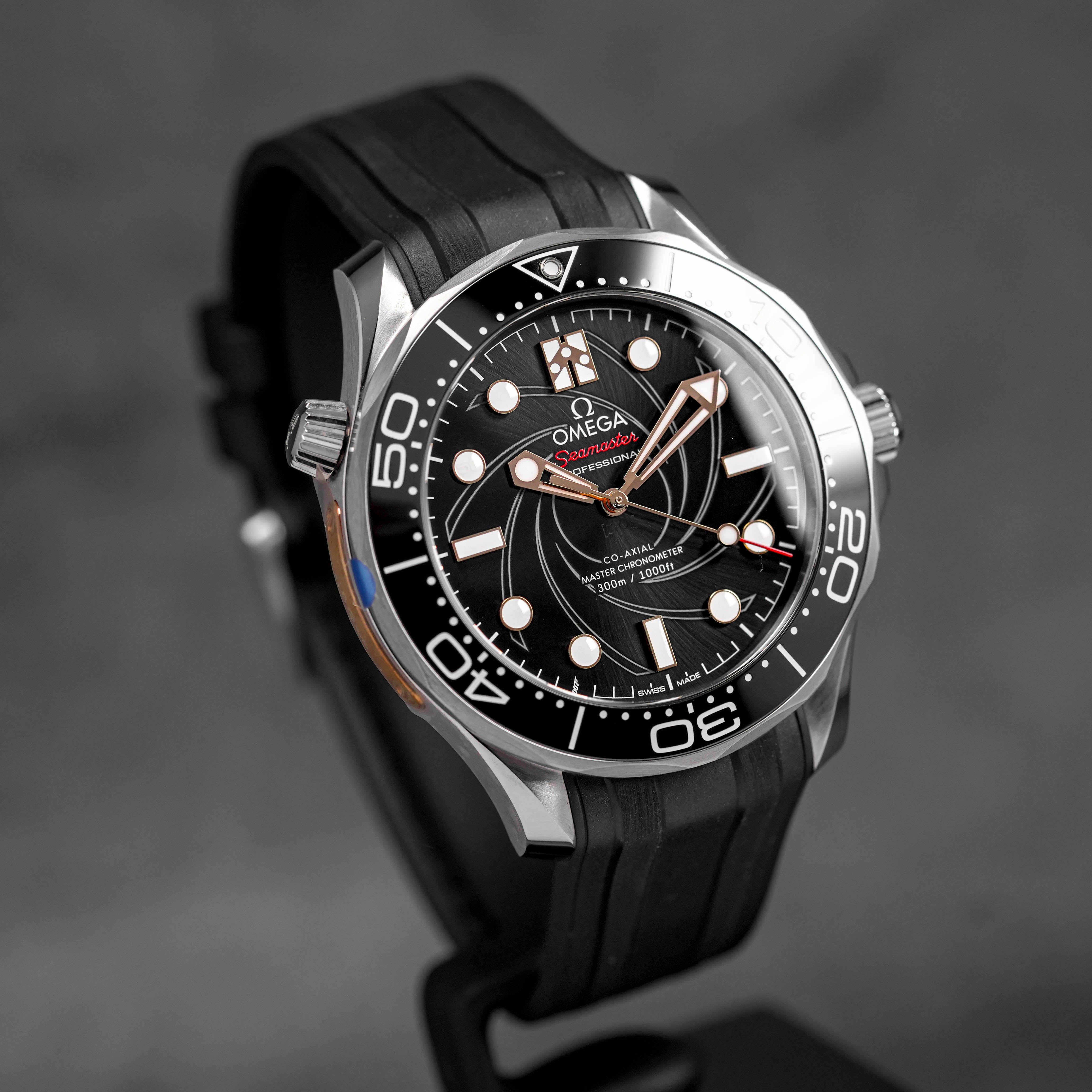 Harga Omega James Bond 50th Anniversary