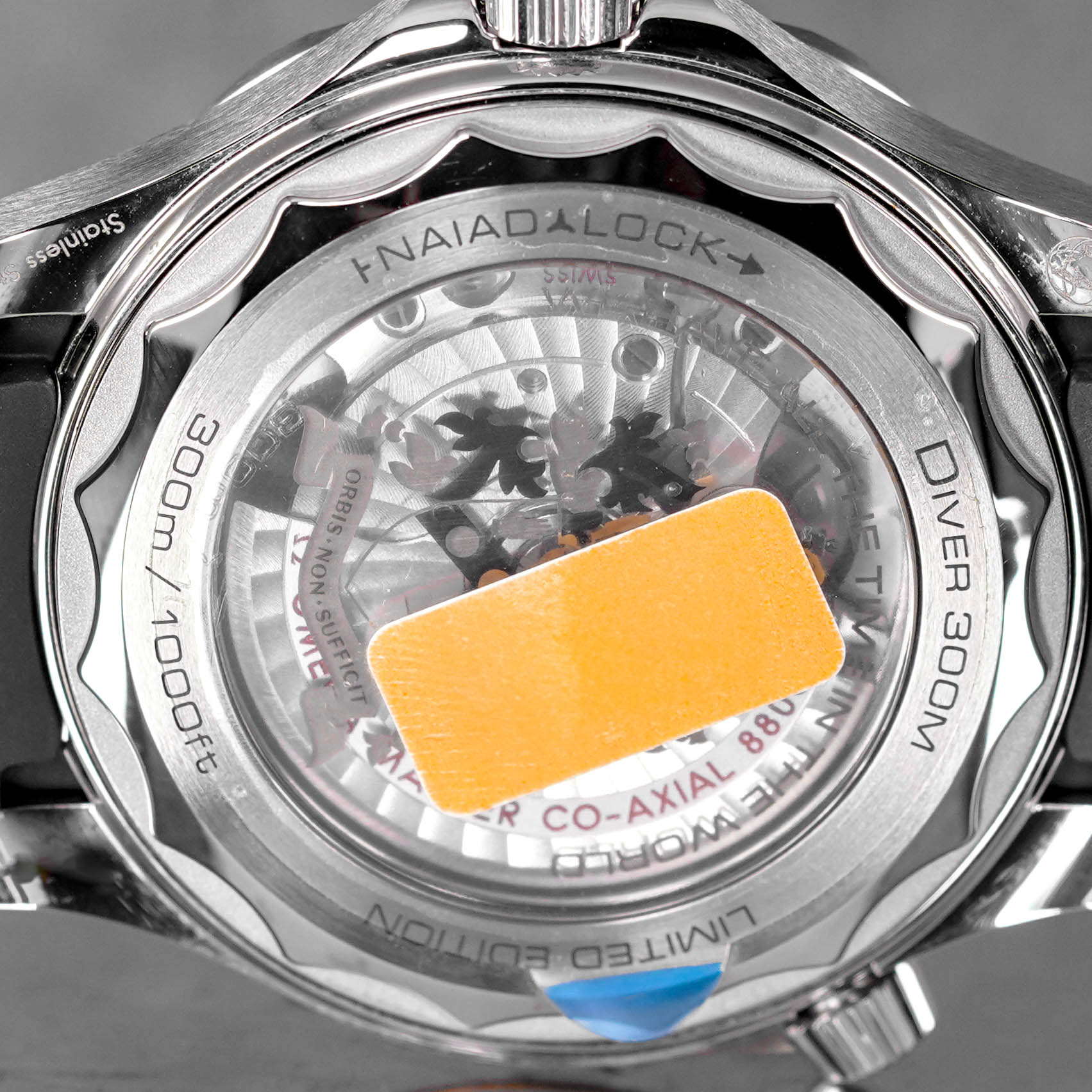 Harga Omega James Bond 50th Anniversary