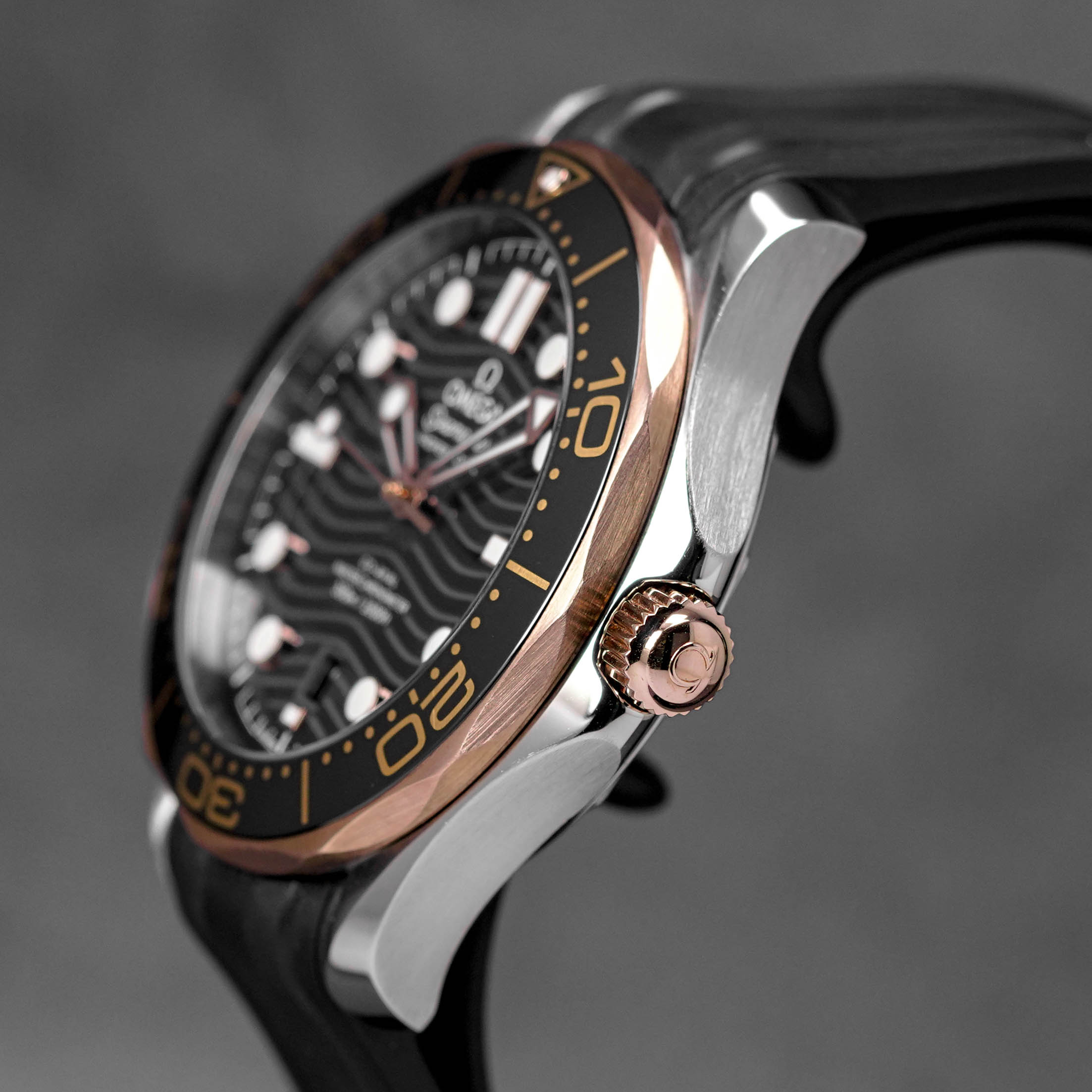Harga Omega Seamaster Sedna Gold Black