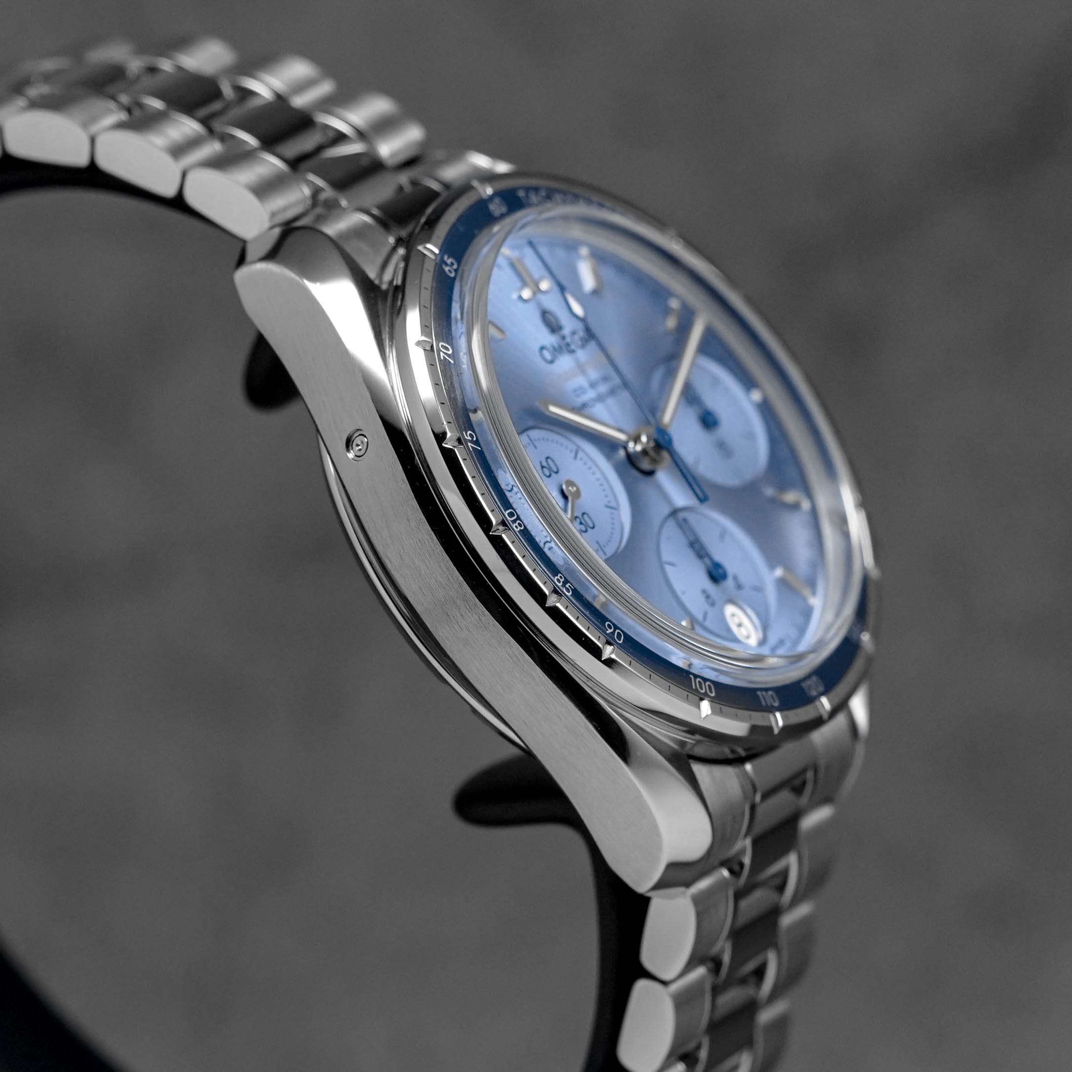 Harga Omega Speedmaster 38 Co Axial