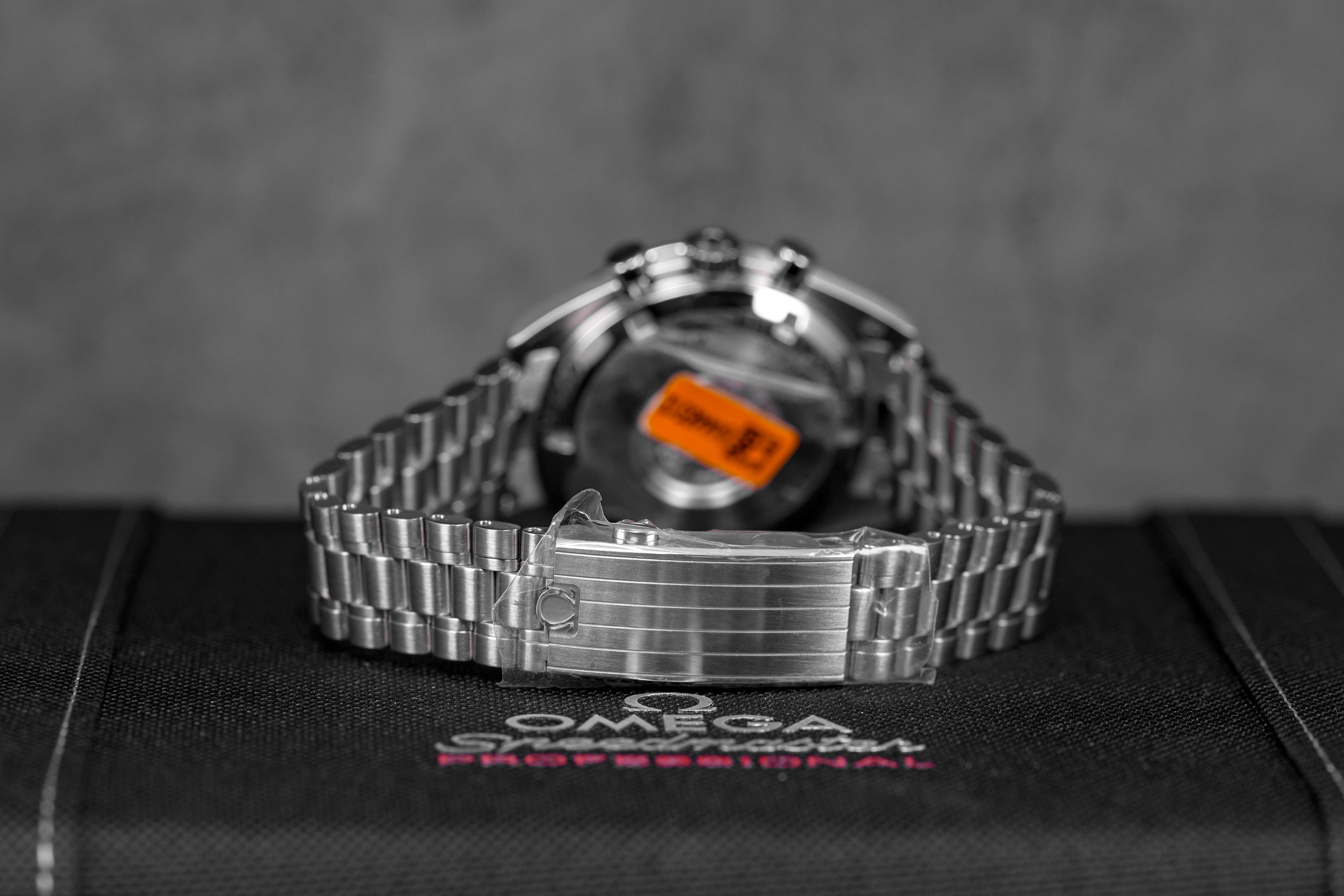 Harga Omega Speedmaster Hesalite