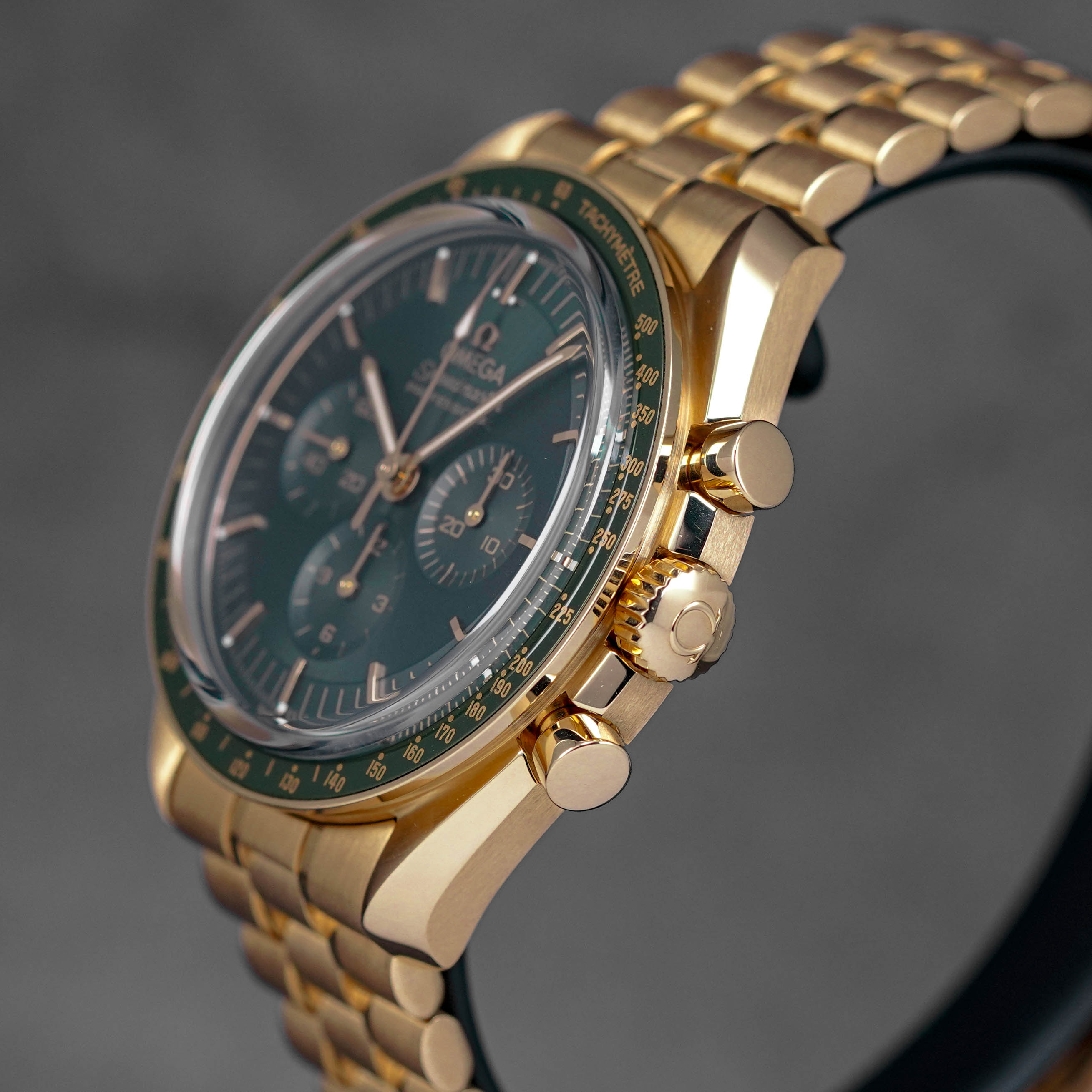 Harga Omega Speedmaster Moonwatch Moonshine Green