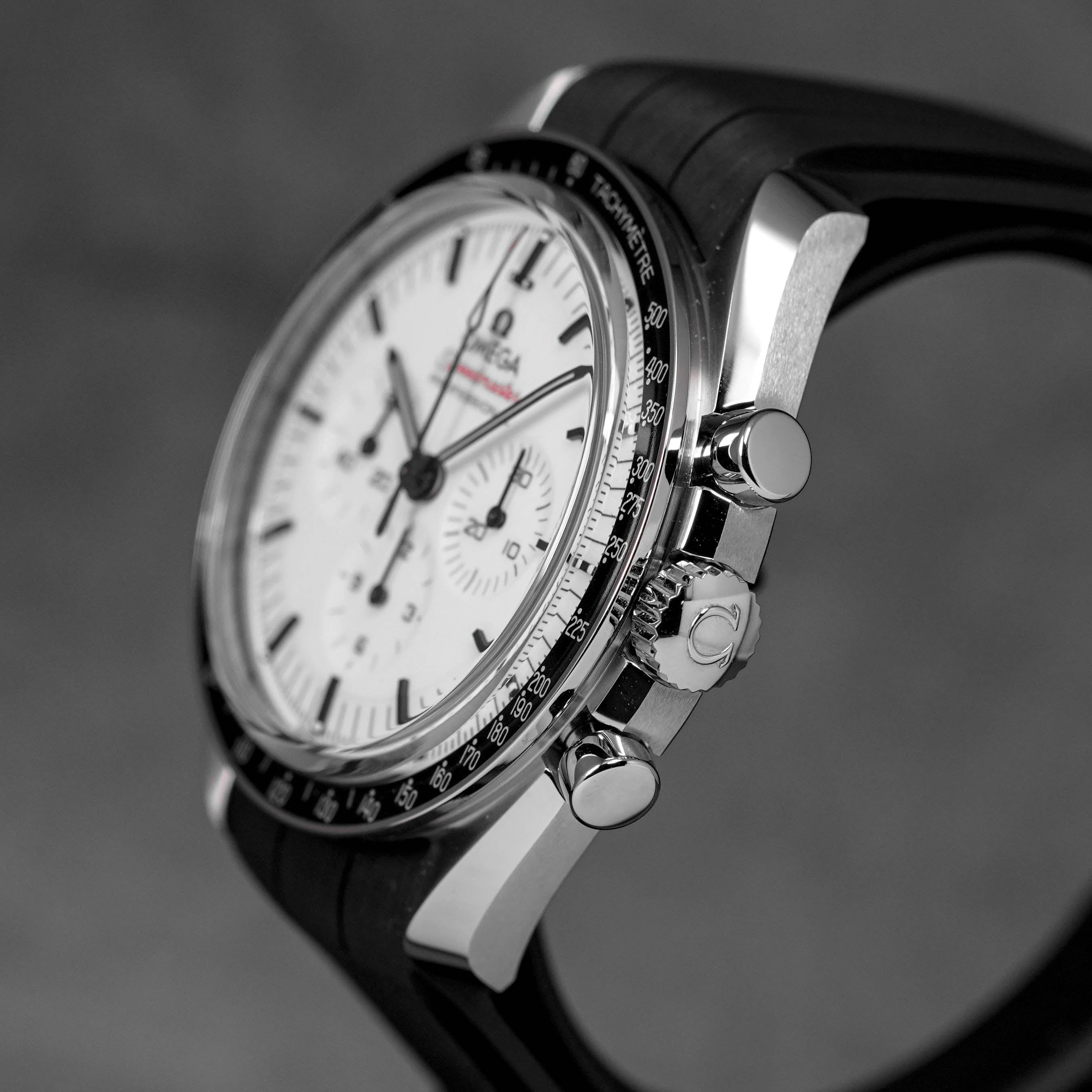 Harga Omega Speedmaster Moonwatch Rubber Terbaru