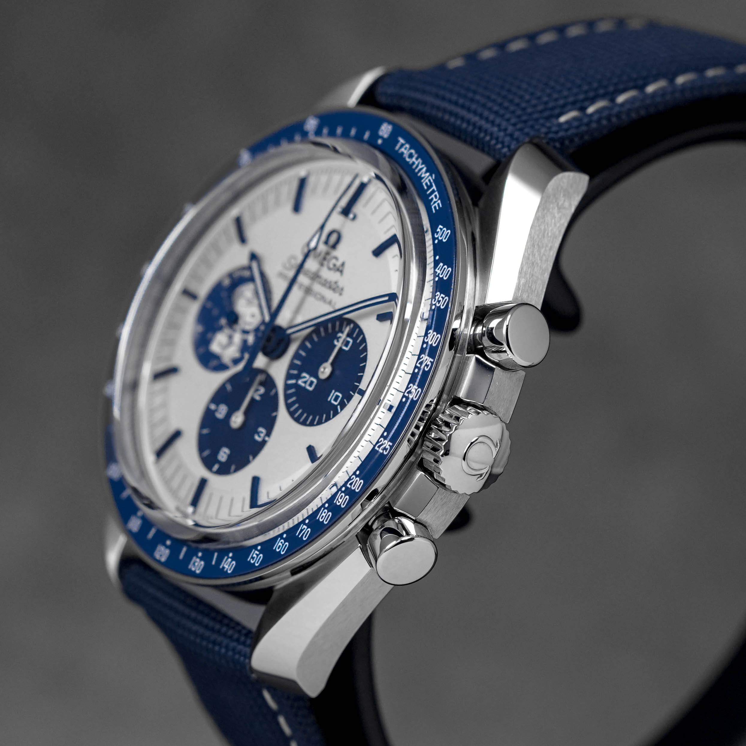 SPEEDMASTER 'SILVER SNOOPY AWARD' 50TH ANNIVERSARY (2023)