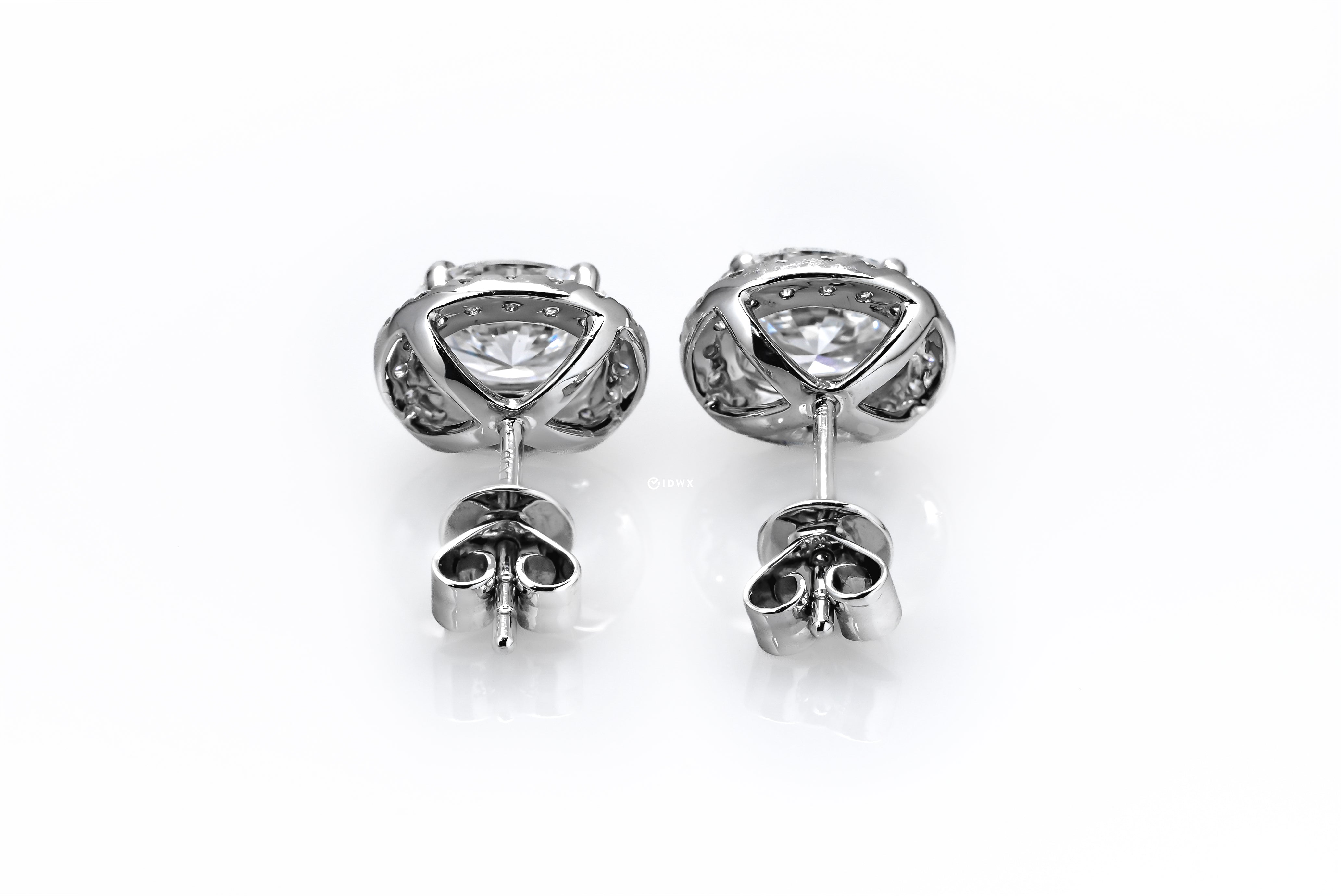 1.5CT OVAL BRILLIANT HALO STUD WHITEGOLD EARRINGS