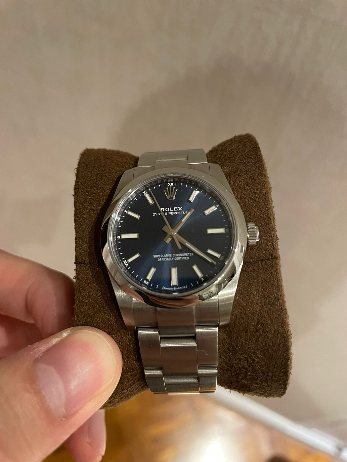 OYSTER PERPETUAL 34MM BLUE DIAL (2021)