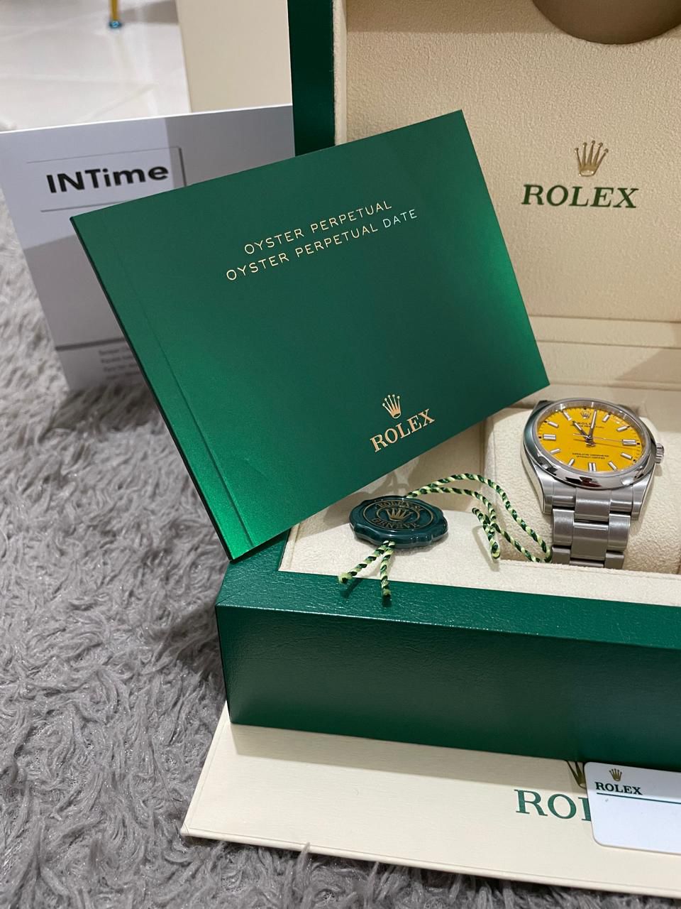 OYSTER PERPETUAL 36MM YELLOW DIAL (2024)