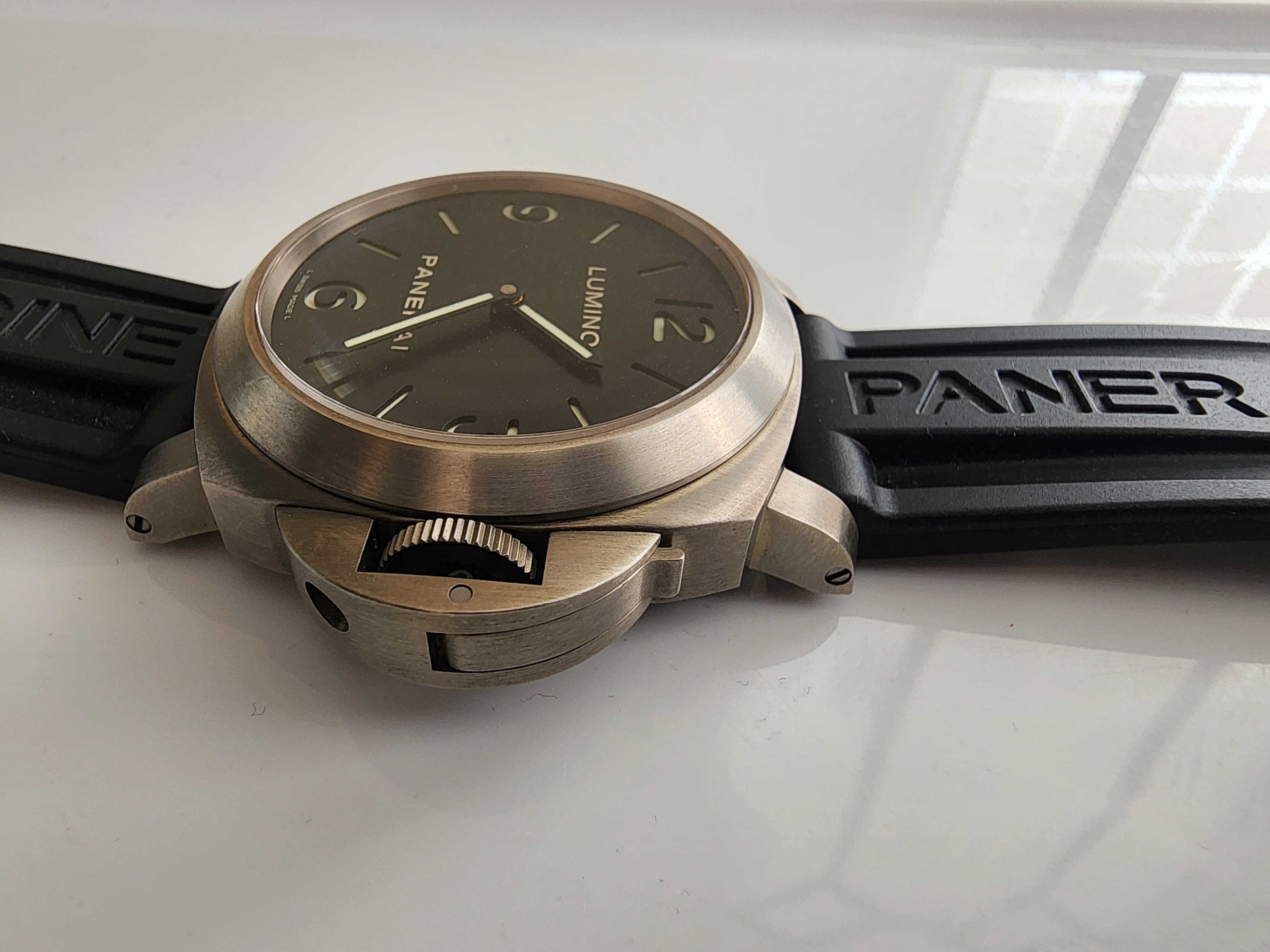 LUMINOR BASE TITANIO BLACK DIAL PAM 176 LIMITED EDITION (2009)