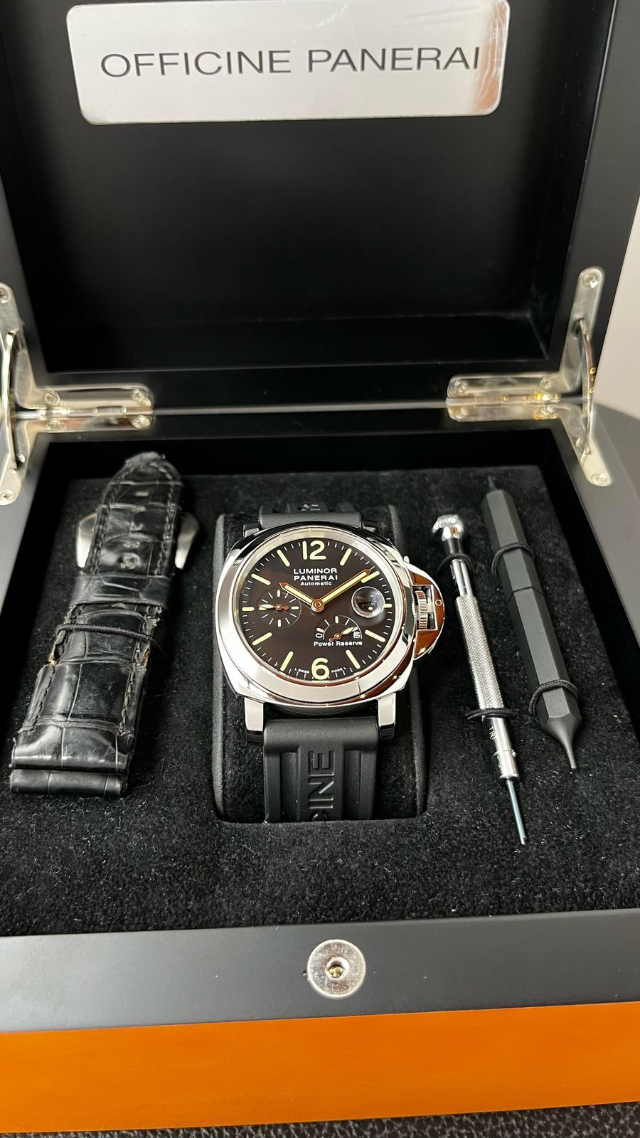 LUMINOR POWER RESERVE 44MM STEEL BLACK DIAL PAM 90 (2012)