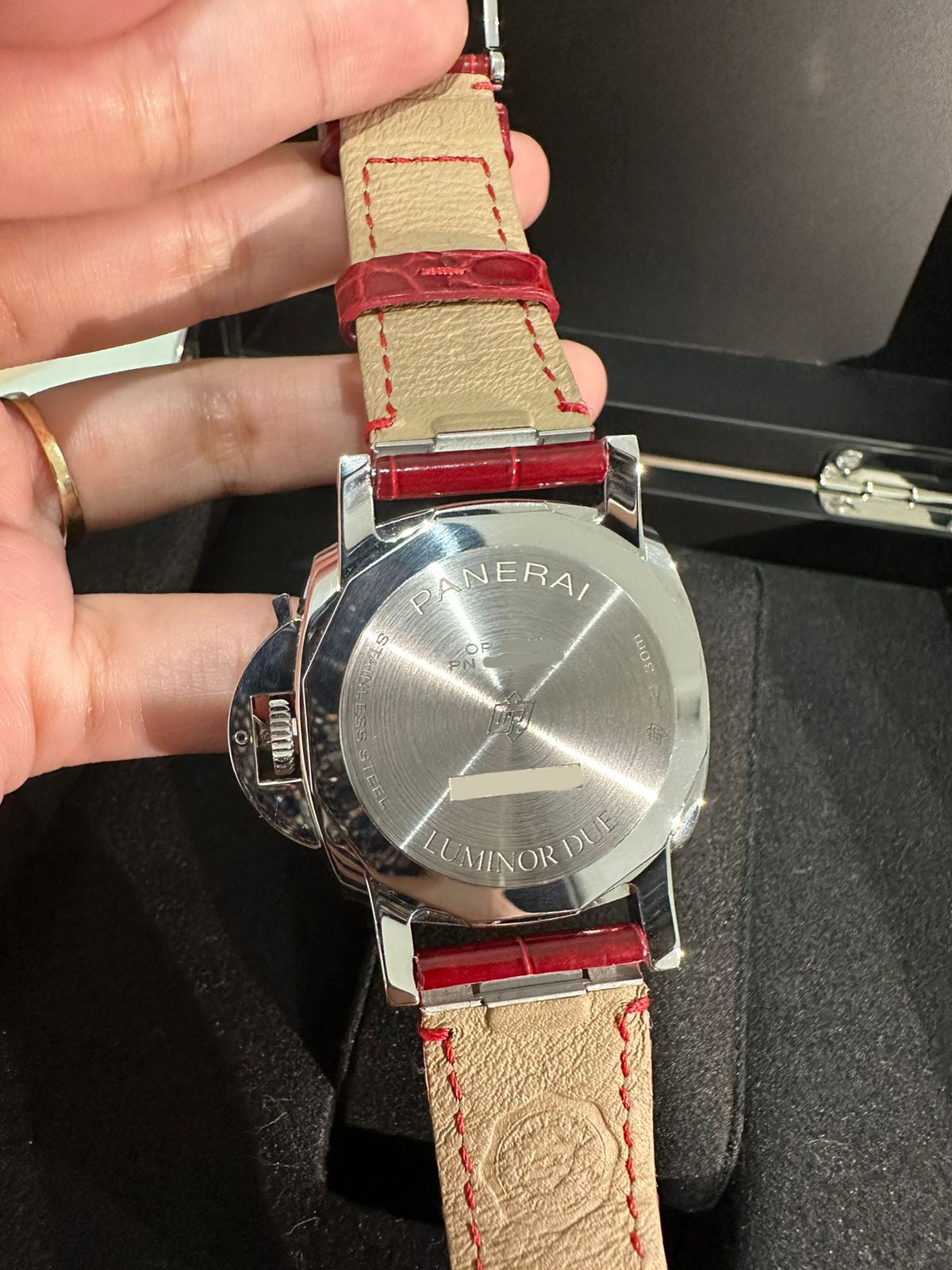 PANERAI LUMINOR DUE 38MM STEEL IVORY SUN-BRUSHED DIAL RED