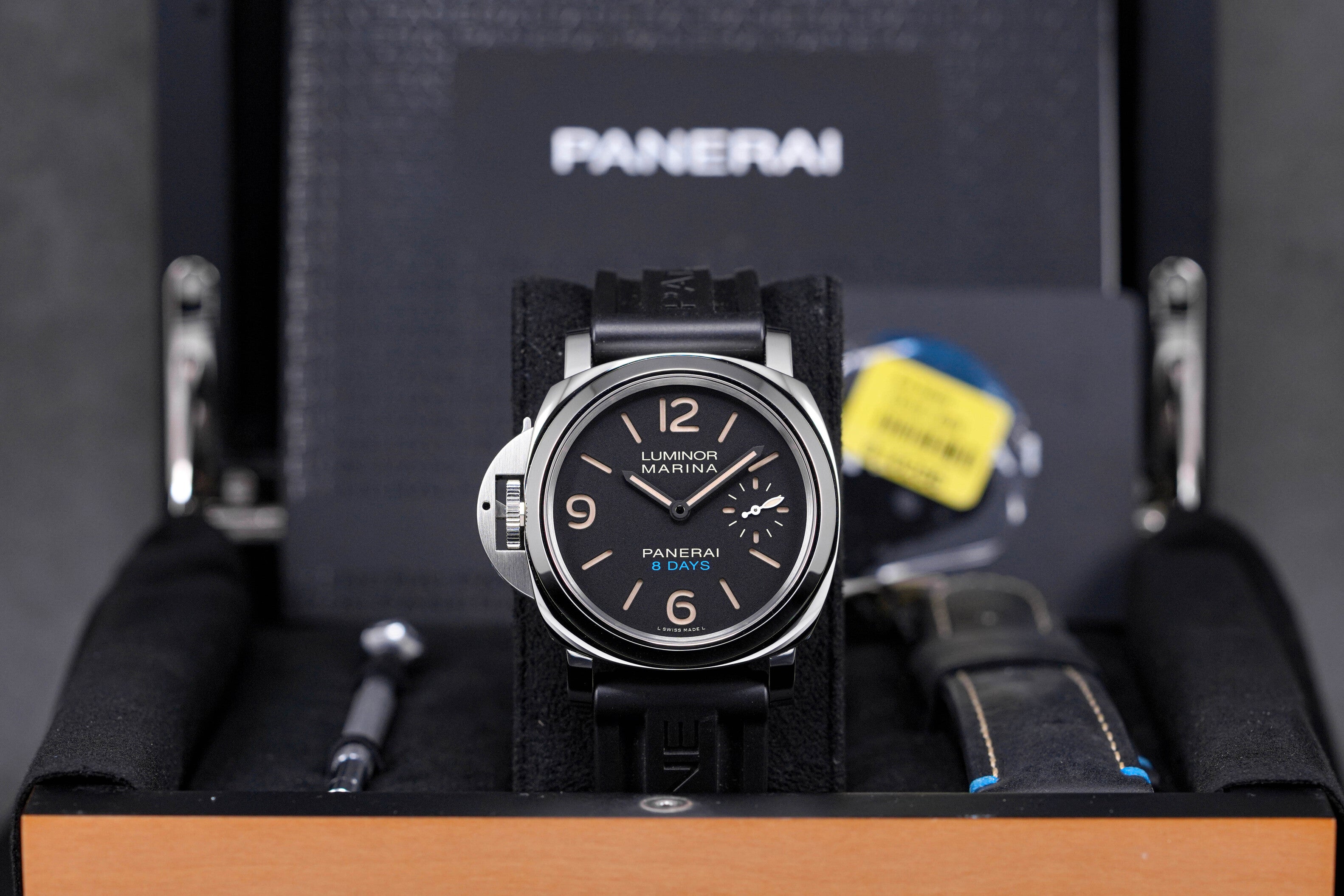 LUMINOR 8 DAYS STEEL LEFT HANDED PAM00796 (2020)