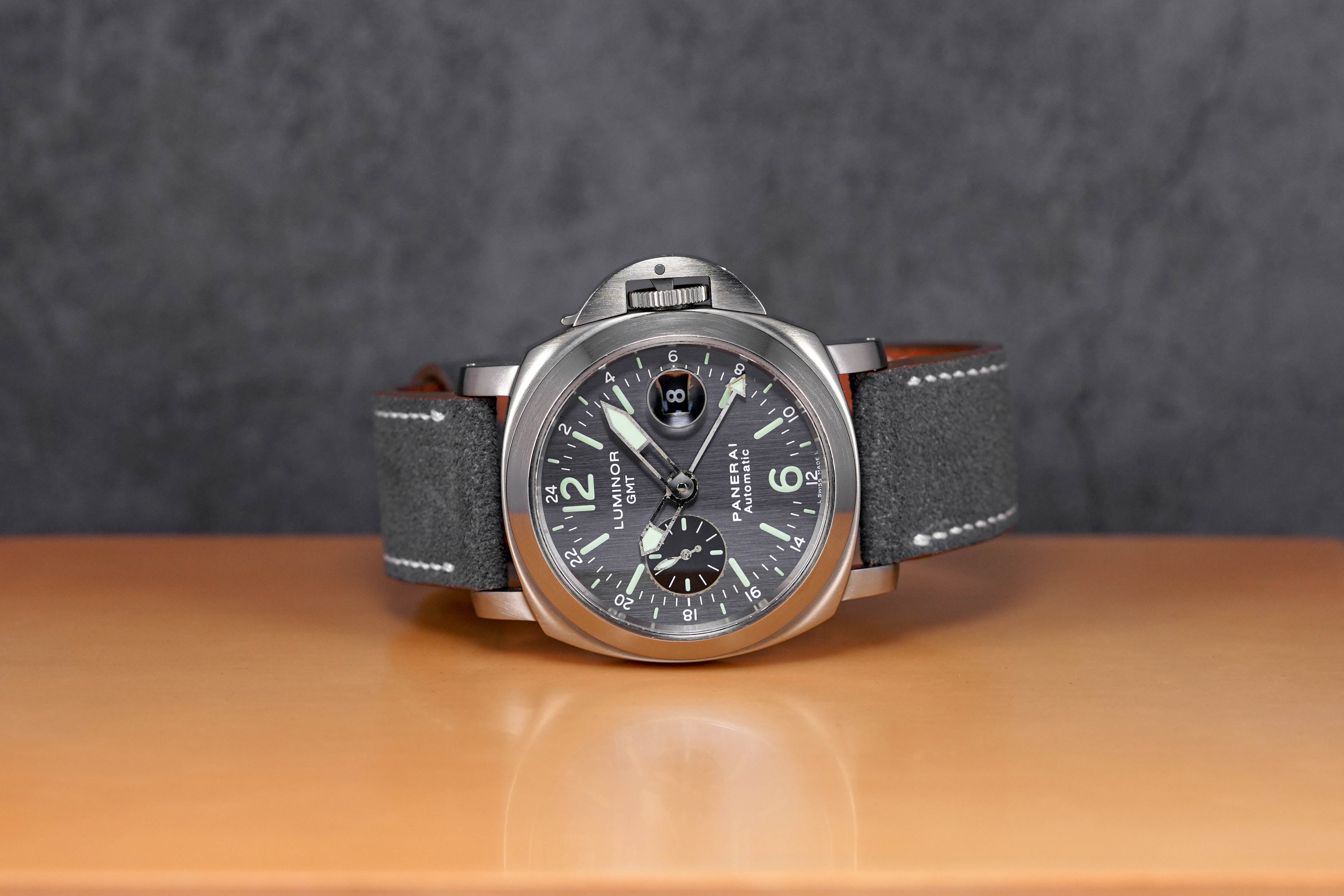 LUMINOR GMT 44MM TITANIUM PAM 89 (2003)