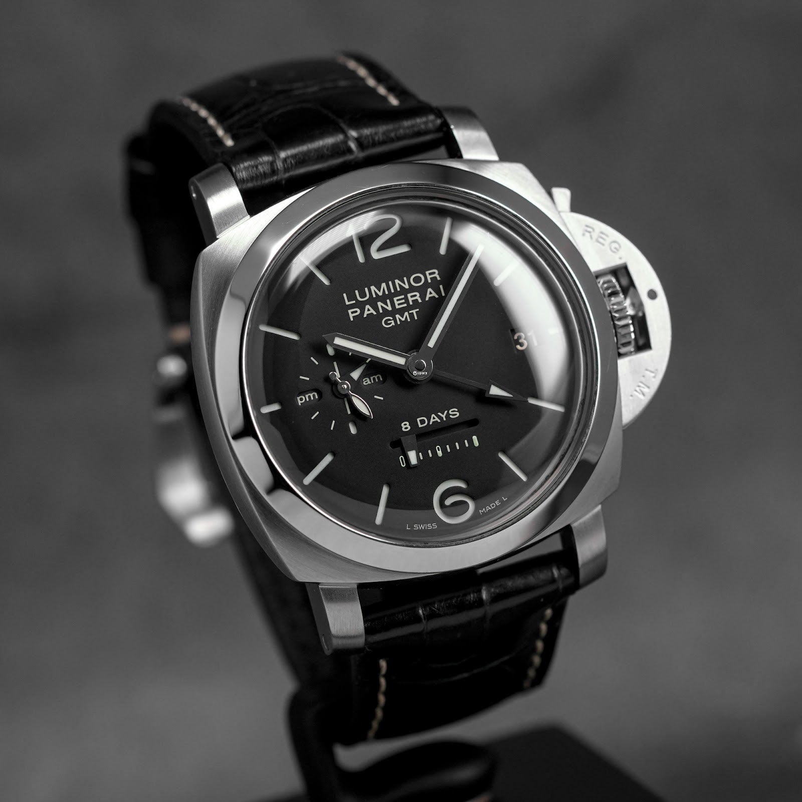 LUMINOR 1950 8 DAYS GMT 44MM BLACK DIAL PAM 233 (2013)