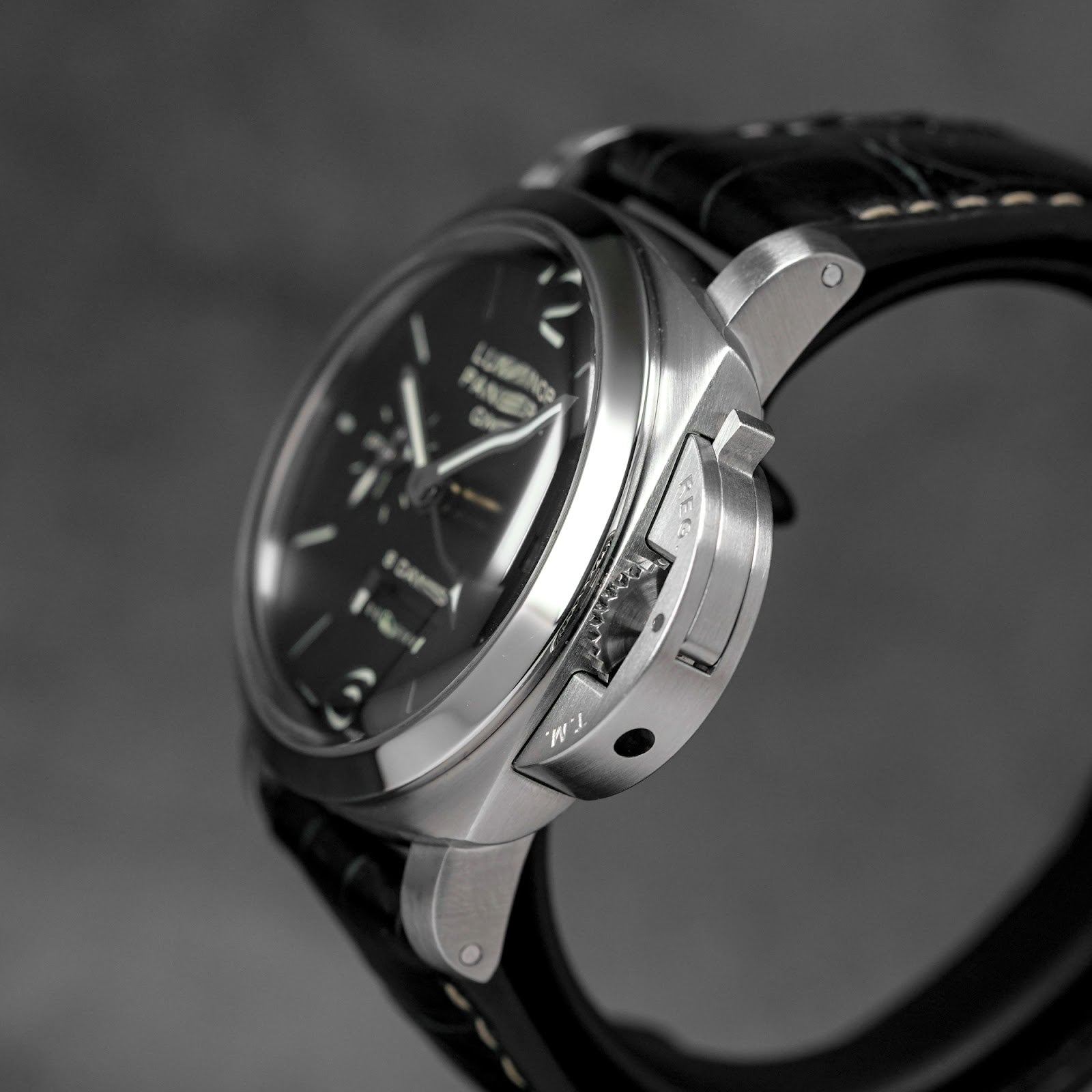 LUMINOR 1950 8 DAYS GMT 44MM BLACK DIAL PAM 233 (2013)