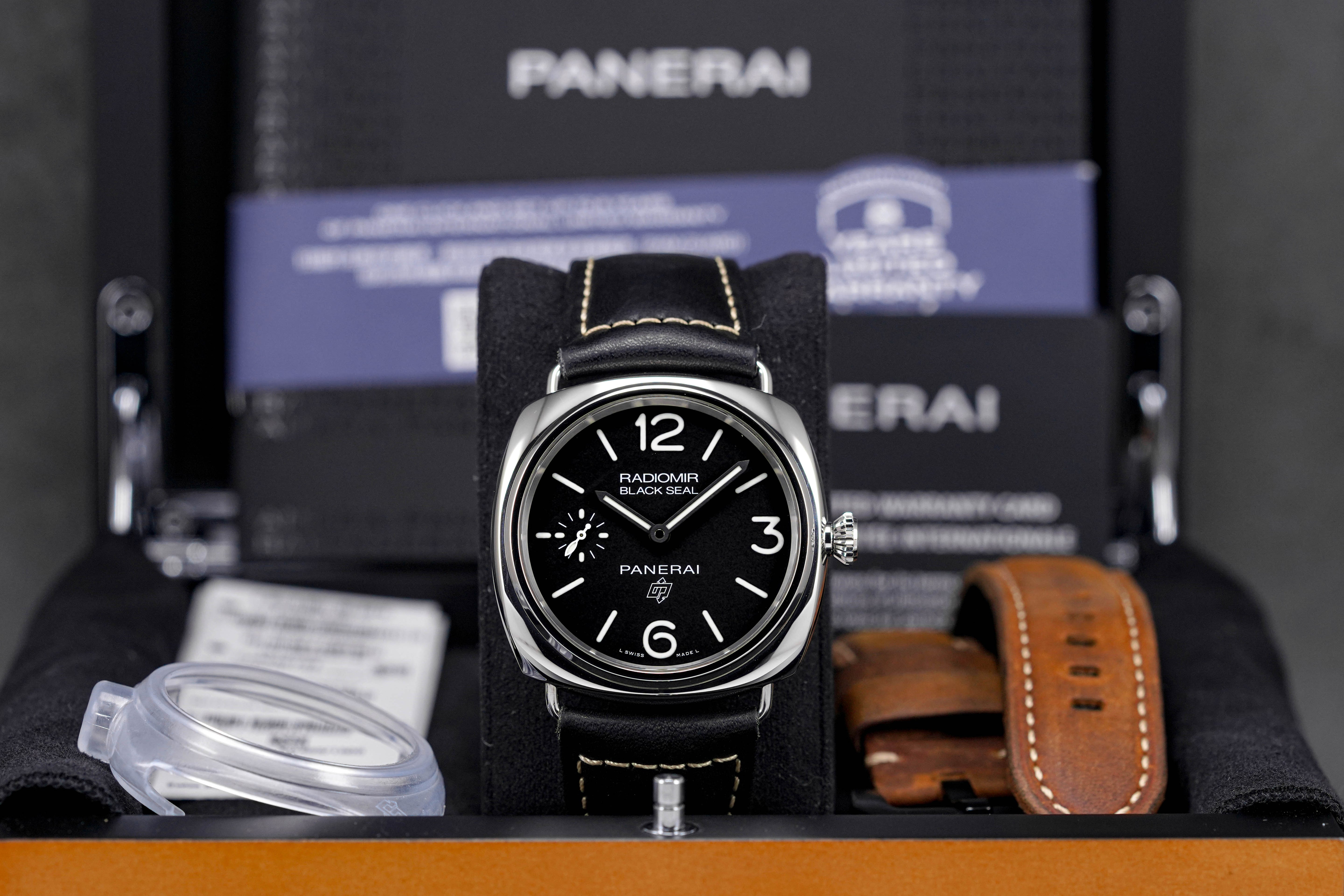 RADIOMIR BLACK SEAL LOGO STEEL BLACK DIAL PAM 754 (2022)