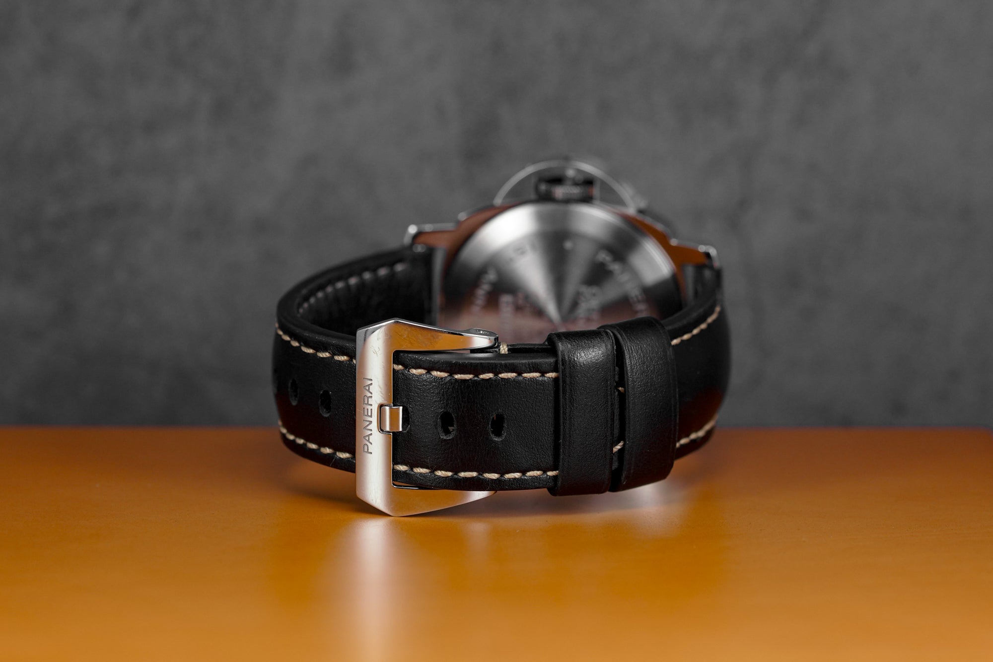 LUMINOR BASE LOGO ACCIAIO 44MM 'PANERISTI 15TH ANNIVERSARY' PAM 634 (2016)