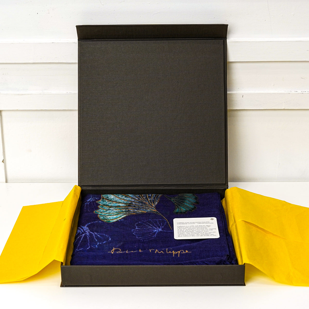 CASHMERE SCARF