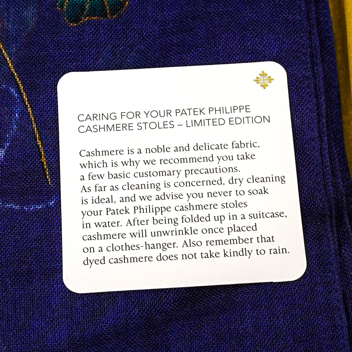 CASHMERE SCARF