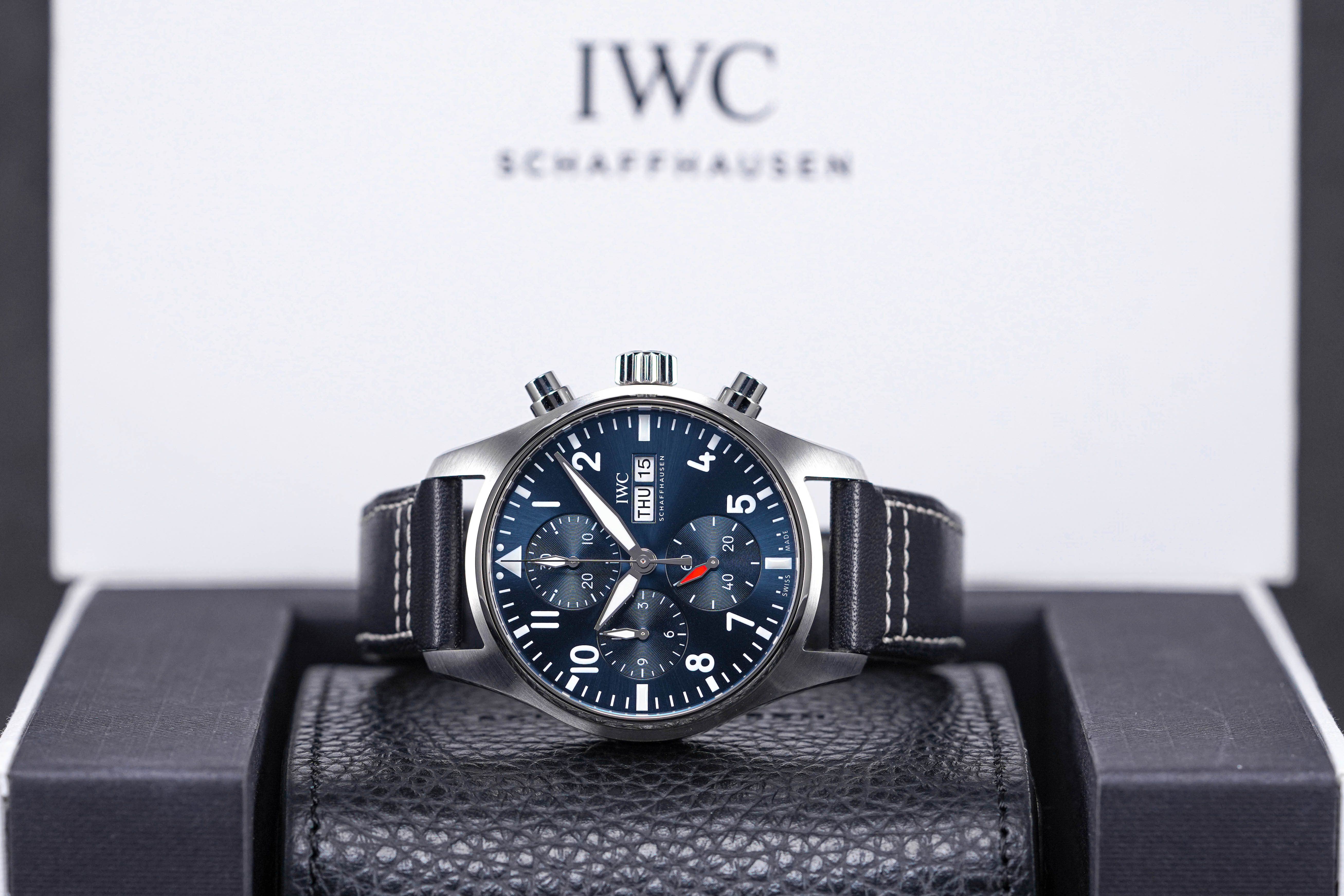 PILOT CHRONOGRAPH BLUE DIAL (2022)