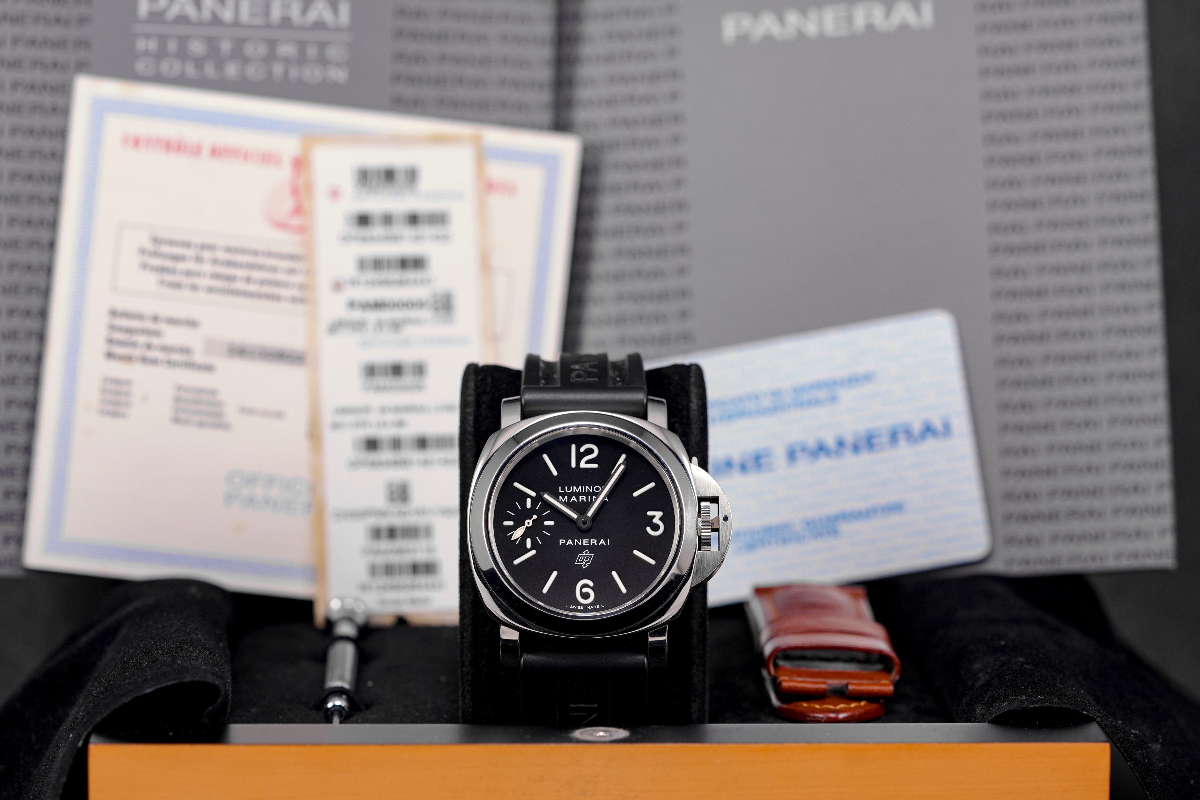 Harga Panerai Luminor PAM 005