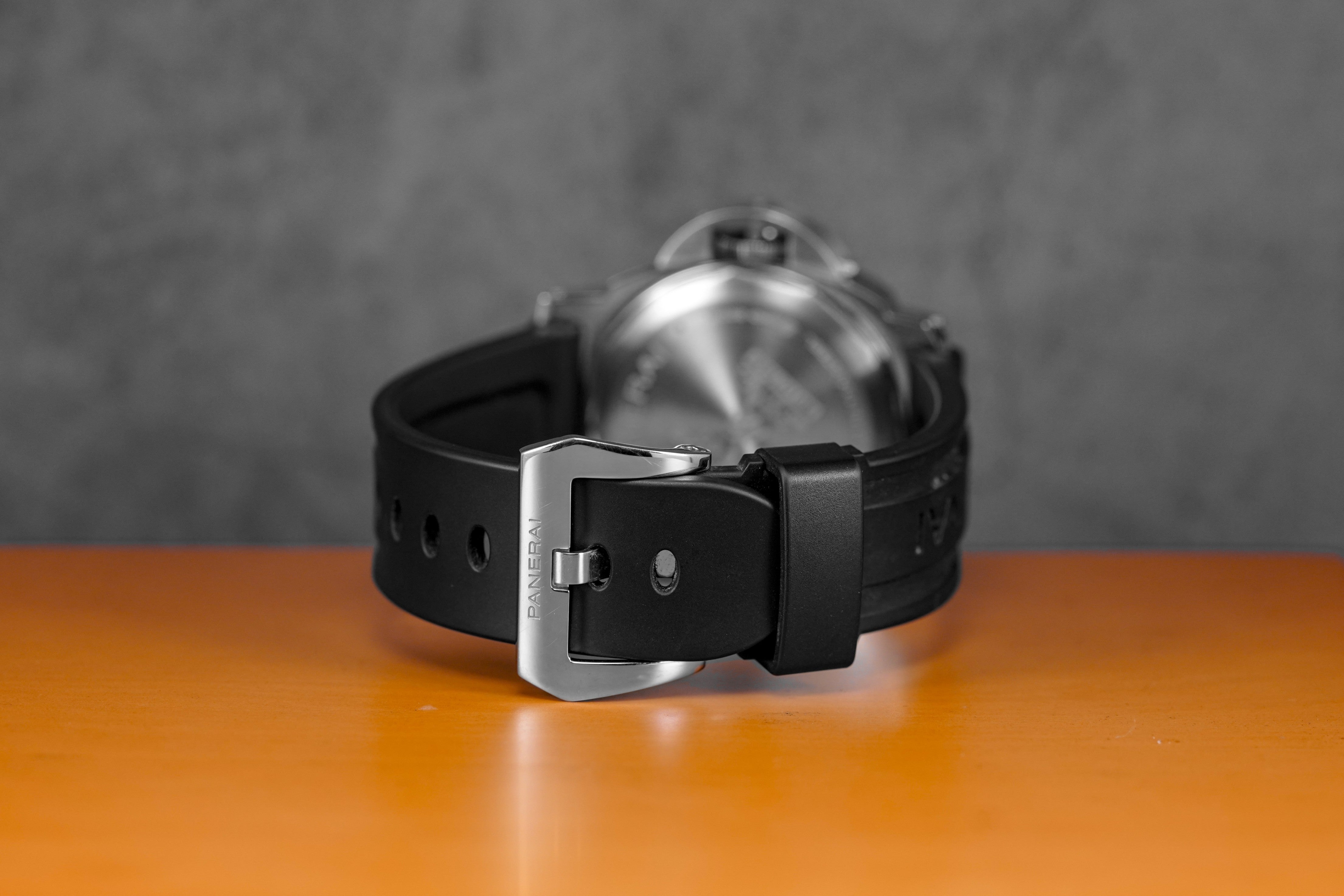 Harga Panerai Luminor PAM 005