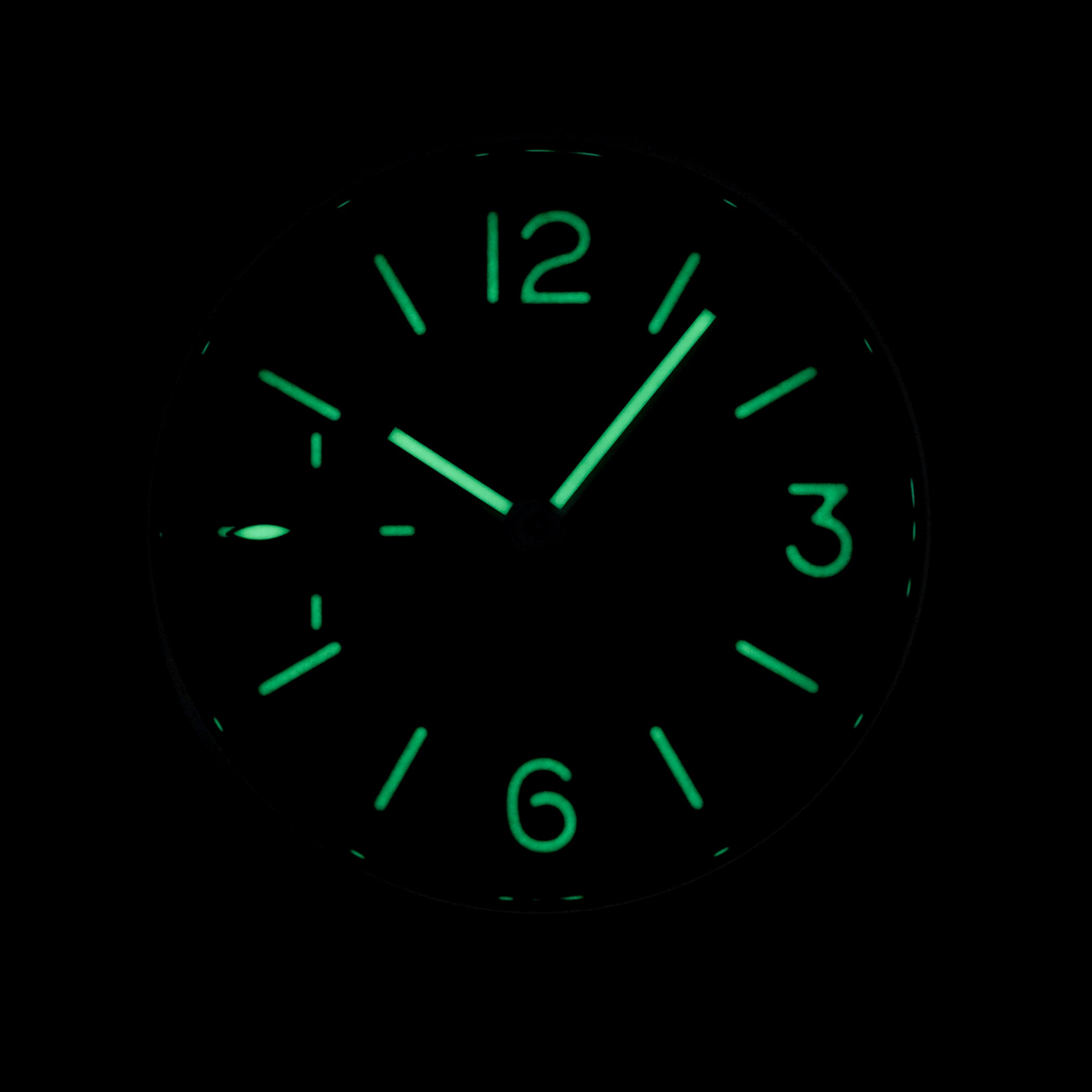 LUMINOR LOGO 44MM BLACK DIAL PAM 1084 (2024)