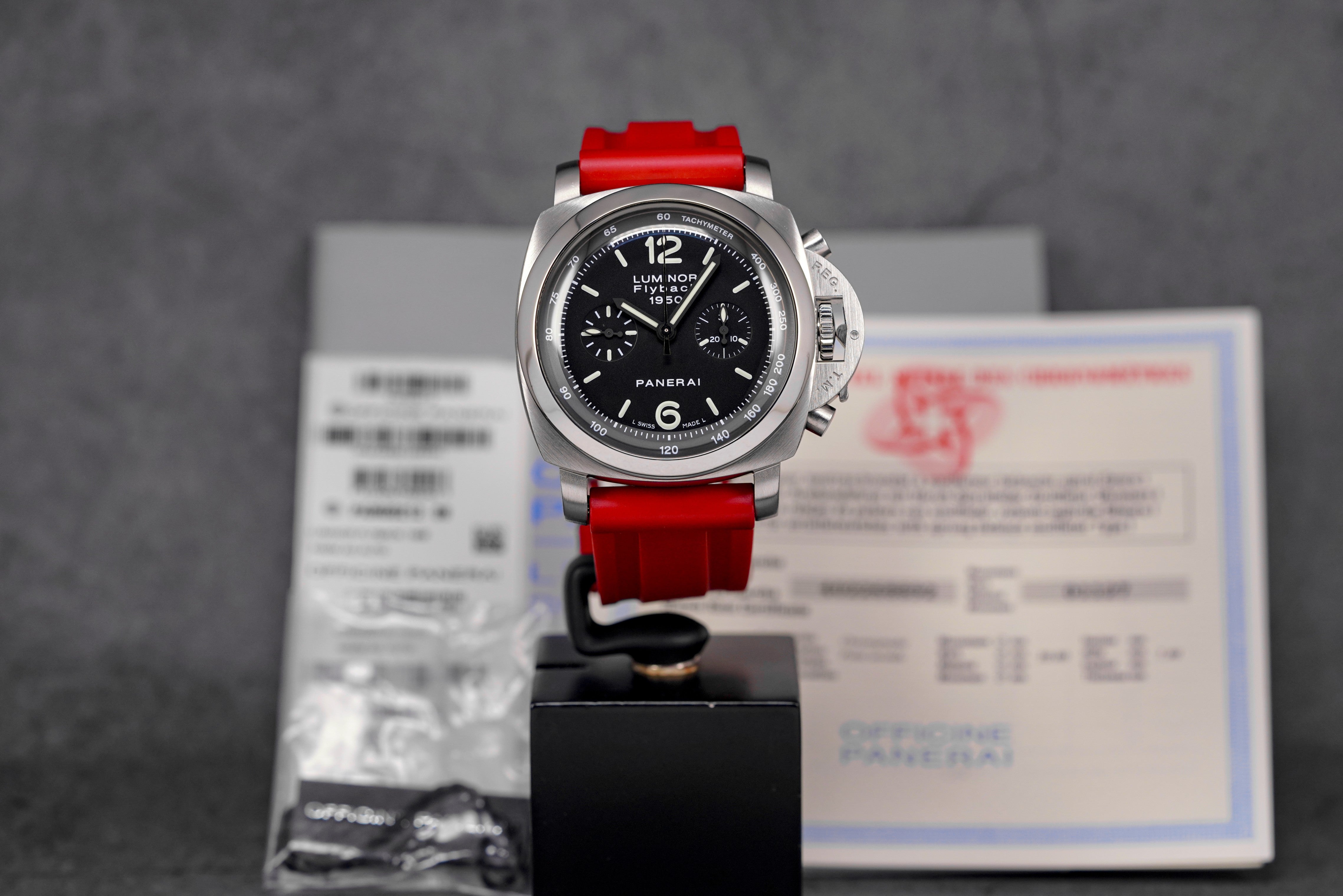 Harga Panerai Luminor PAM 212