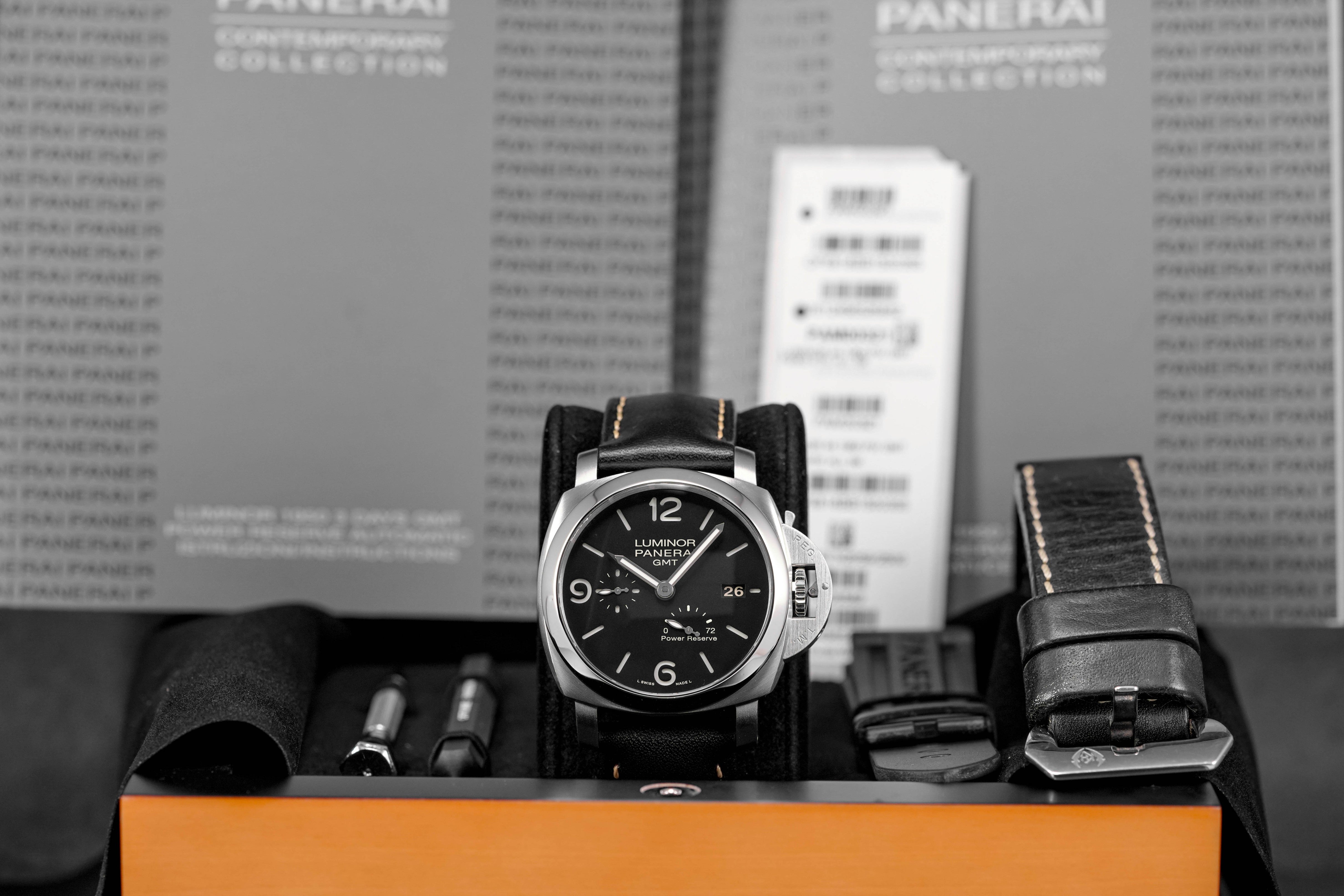 LUMINOR 1950 3 DAYS GMT 44MM BLACK DIAL PAM 321 (2012)
