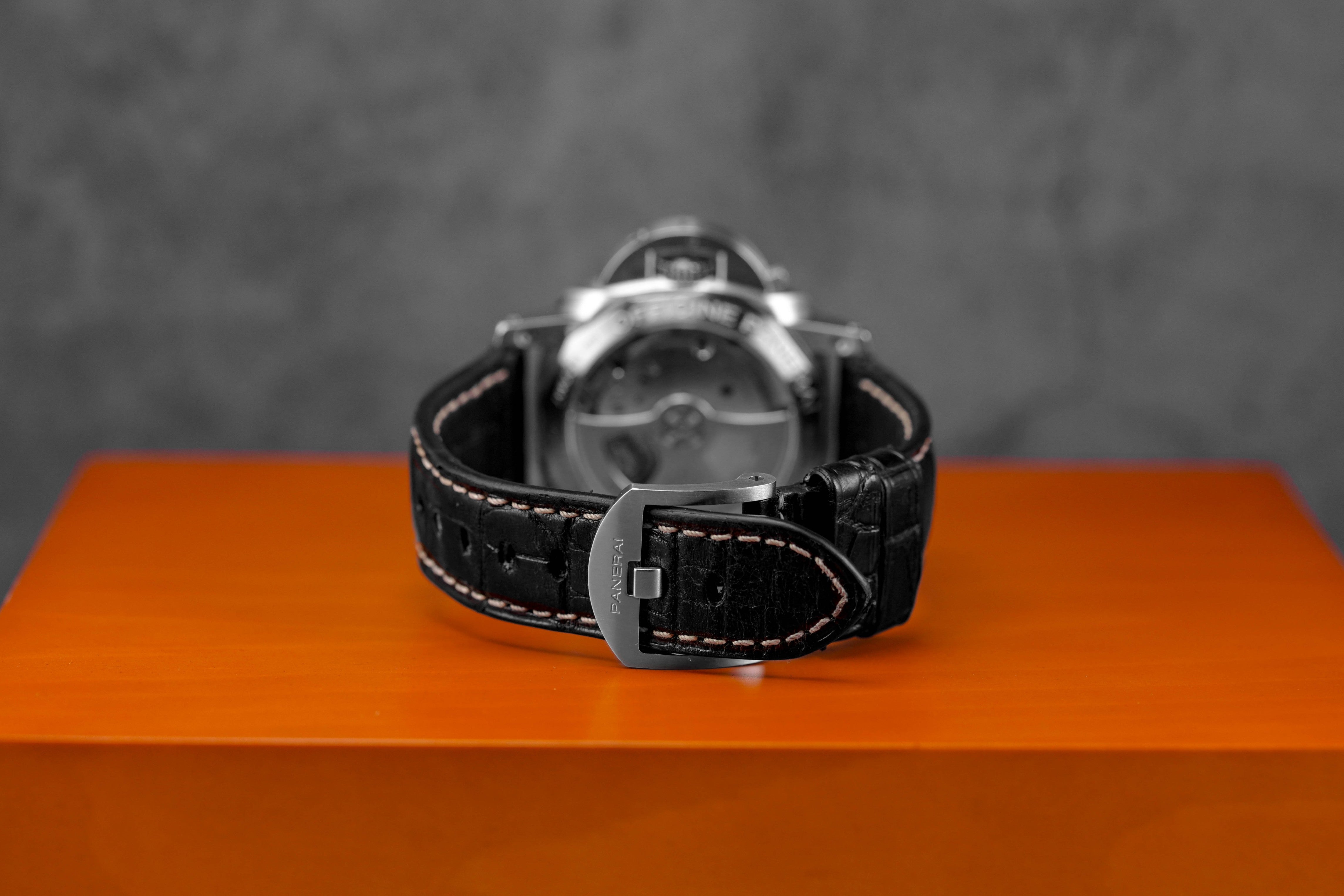 Harga Panerai Luminor PAM 392