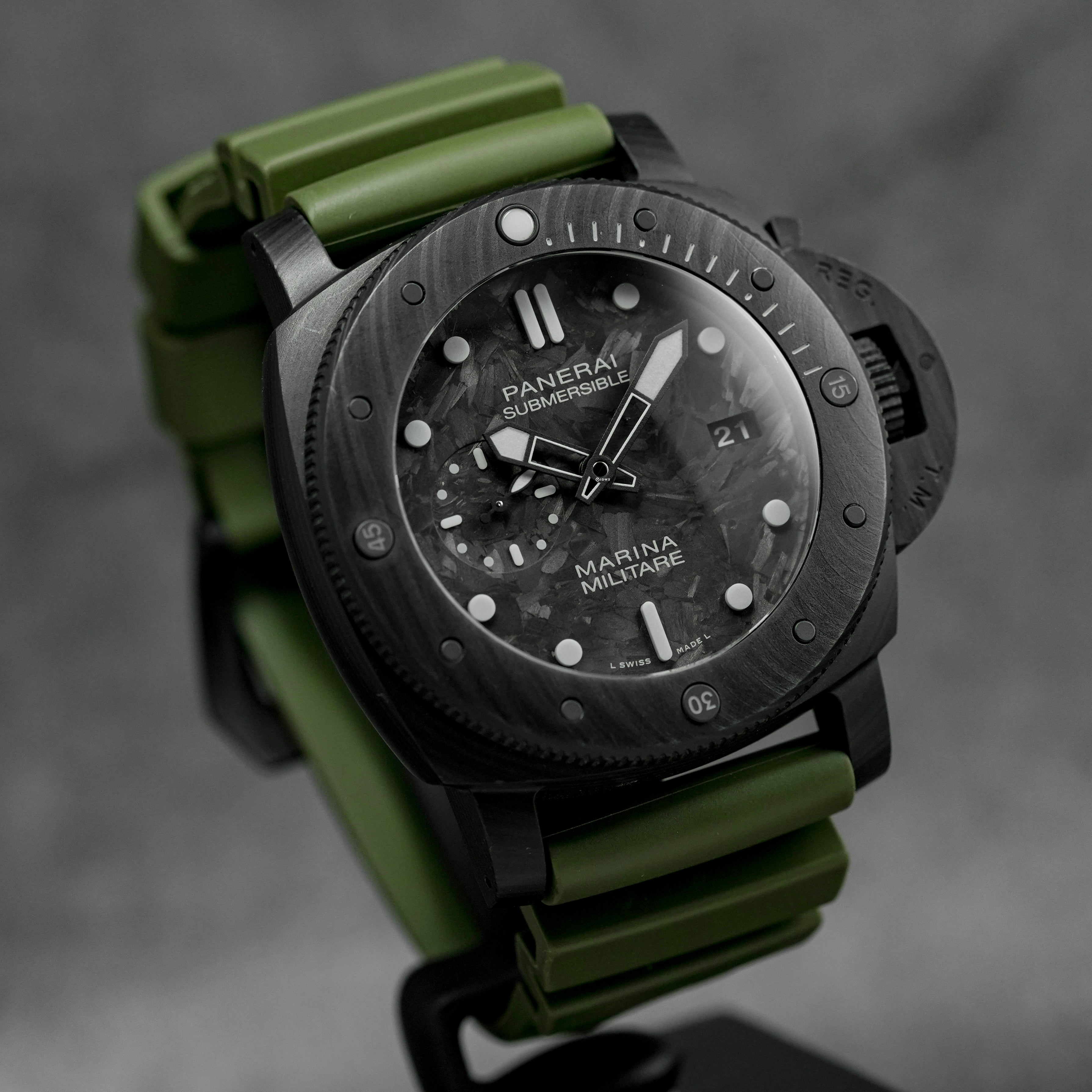 Harga Panerai Luminor PAM 979
