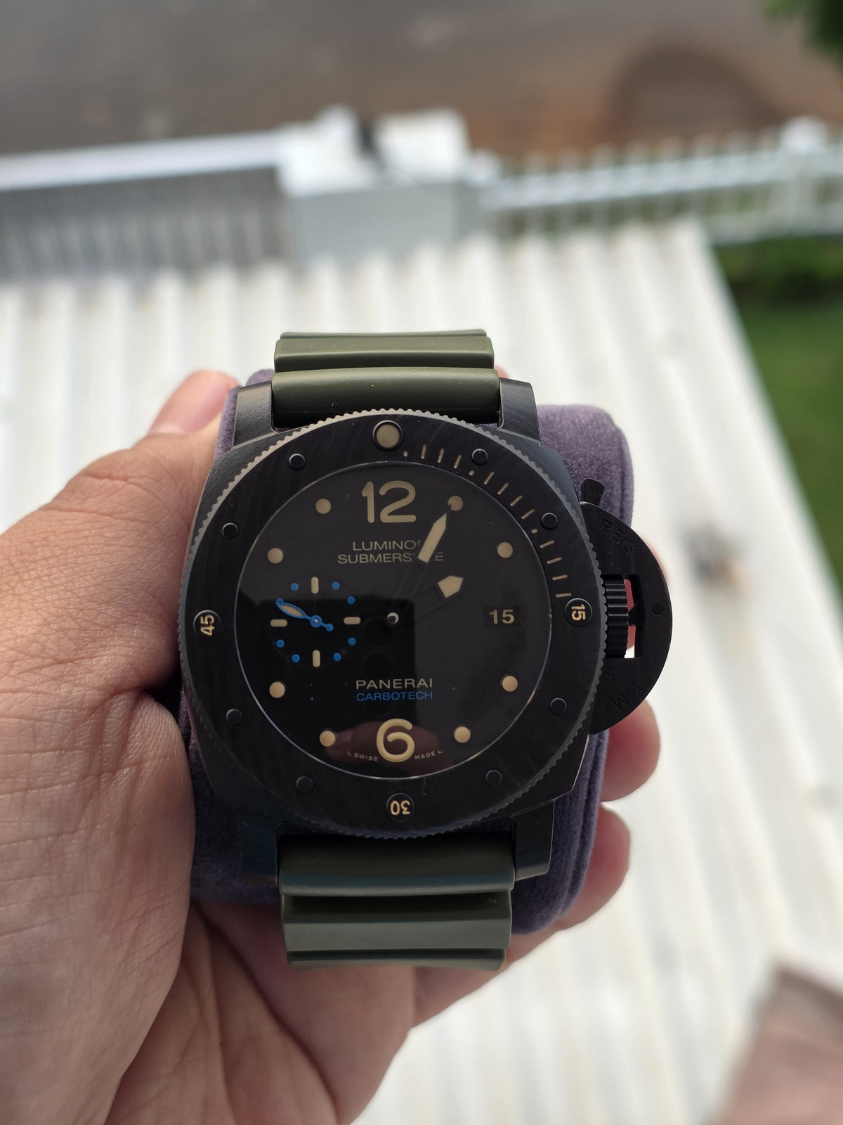 Panerai Luminor Submersible