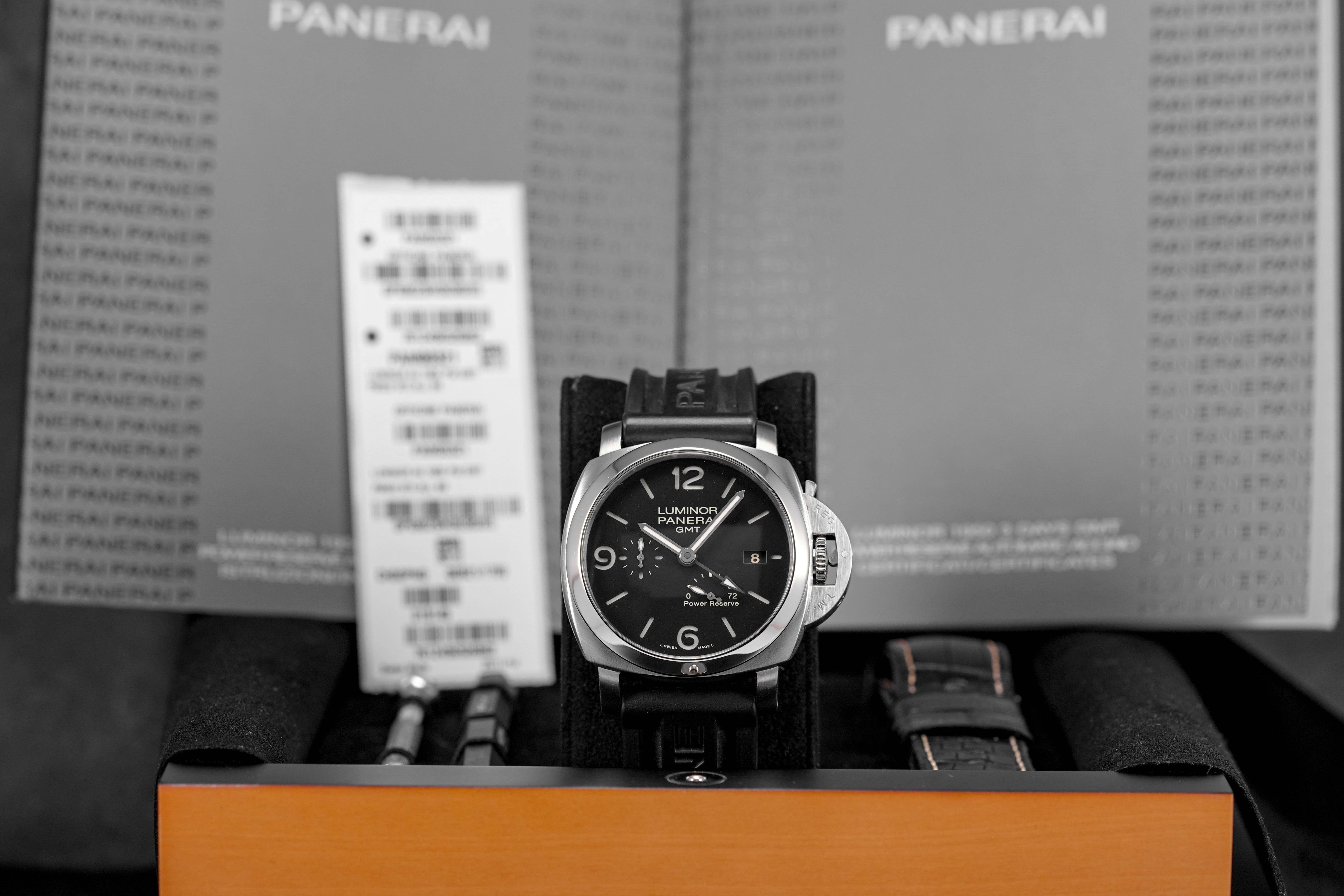 LUMINOR 1950 3 DAYS GMT 44MM BLACK DIAL PAM 321 (2015)