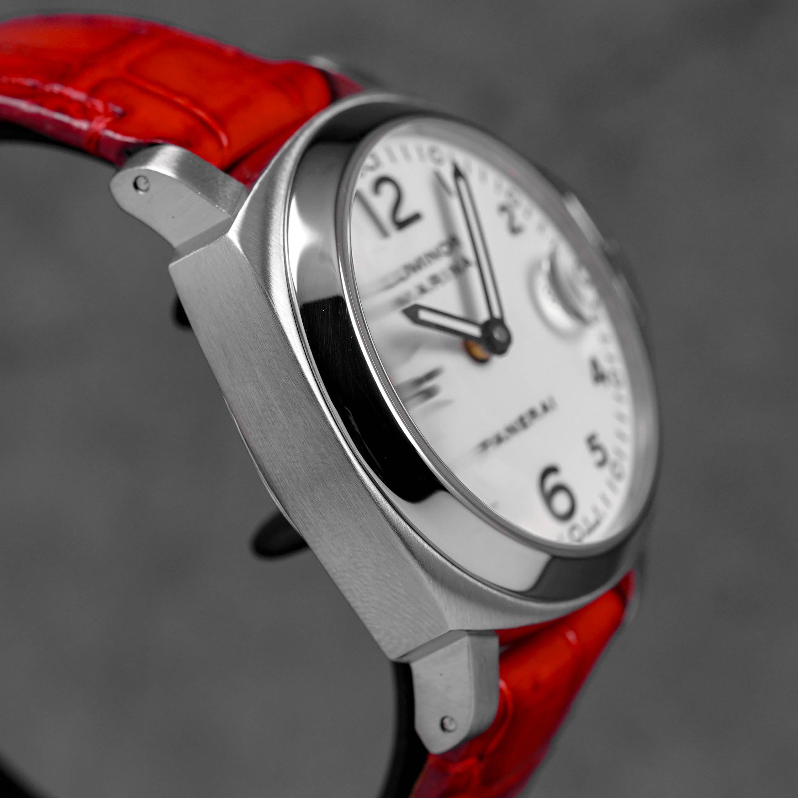 Harga Panerai PAM 49