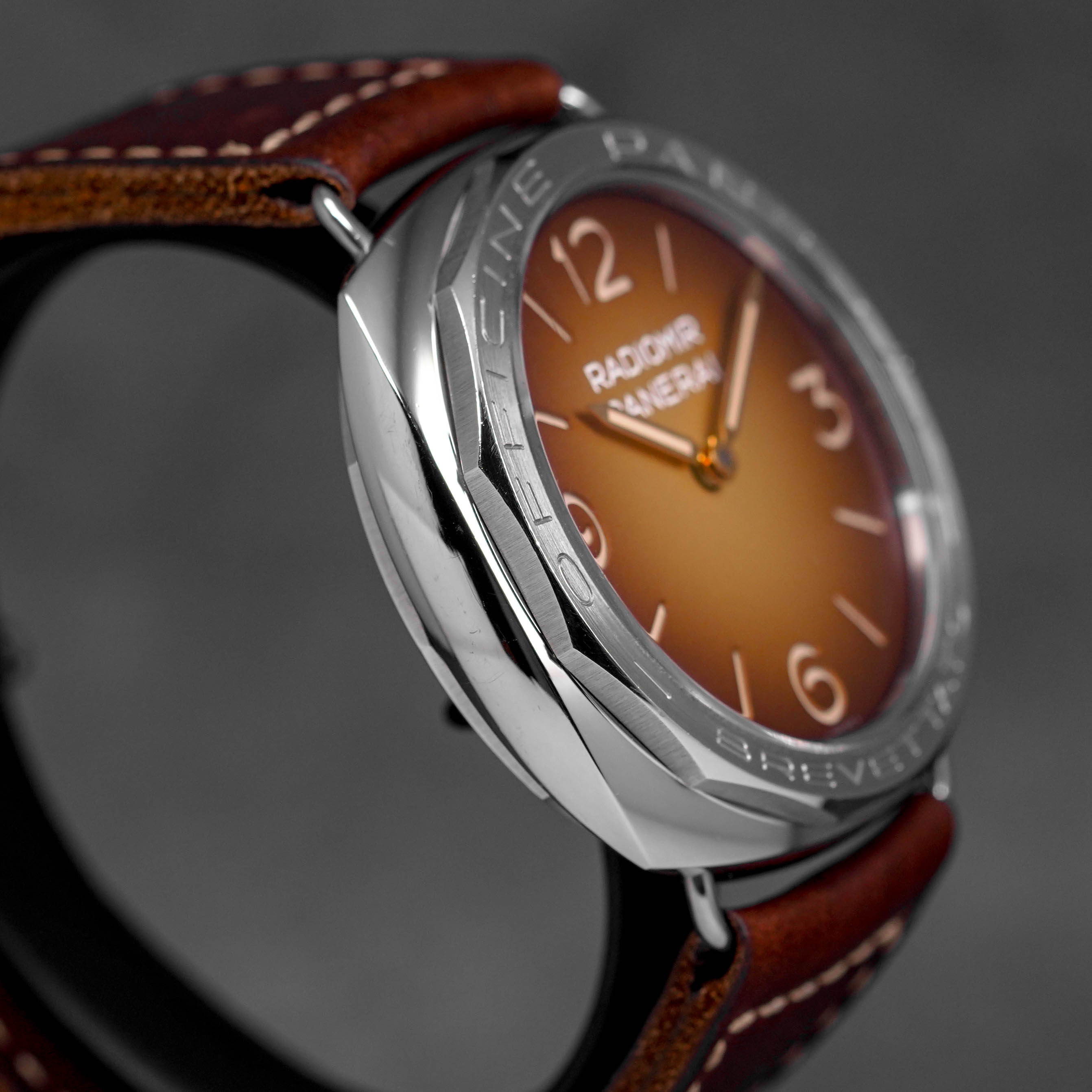 RADIOMIR 3 DAYS 47MM BROWN DIAL PAM 687 LIMITED EDITION (2017)