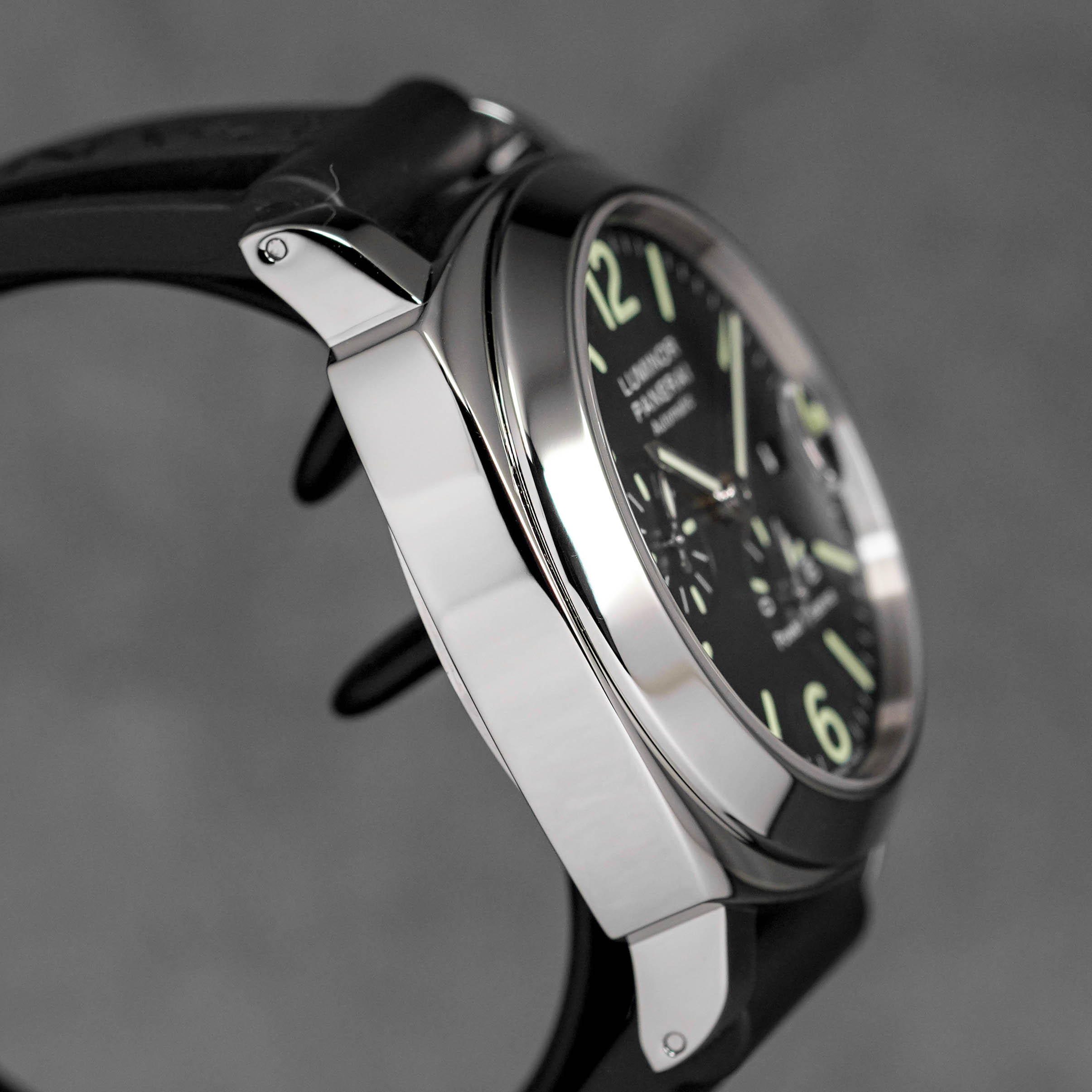 Harga Panerai PAM 90