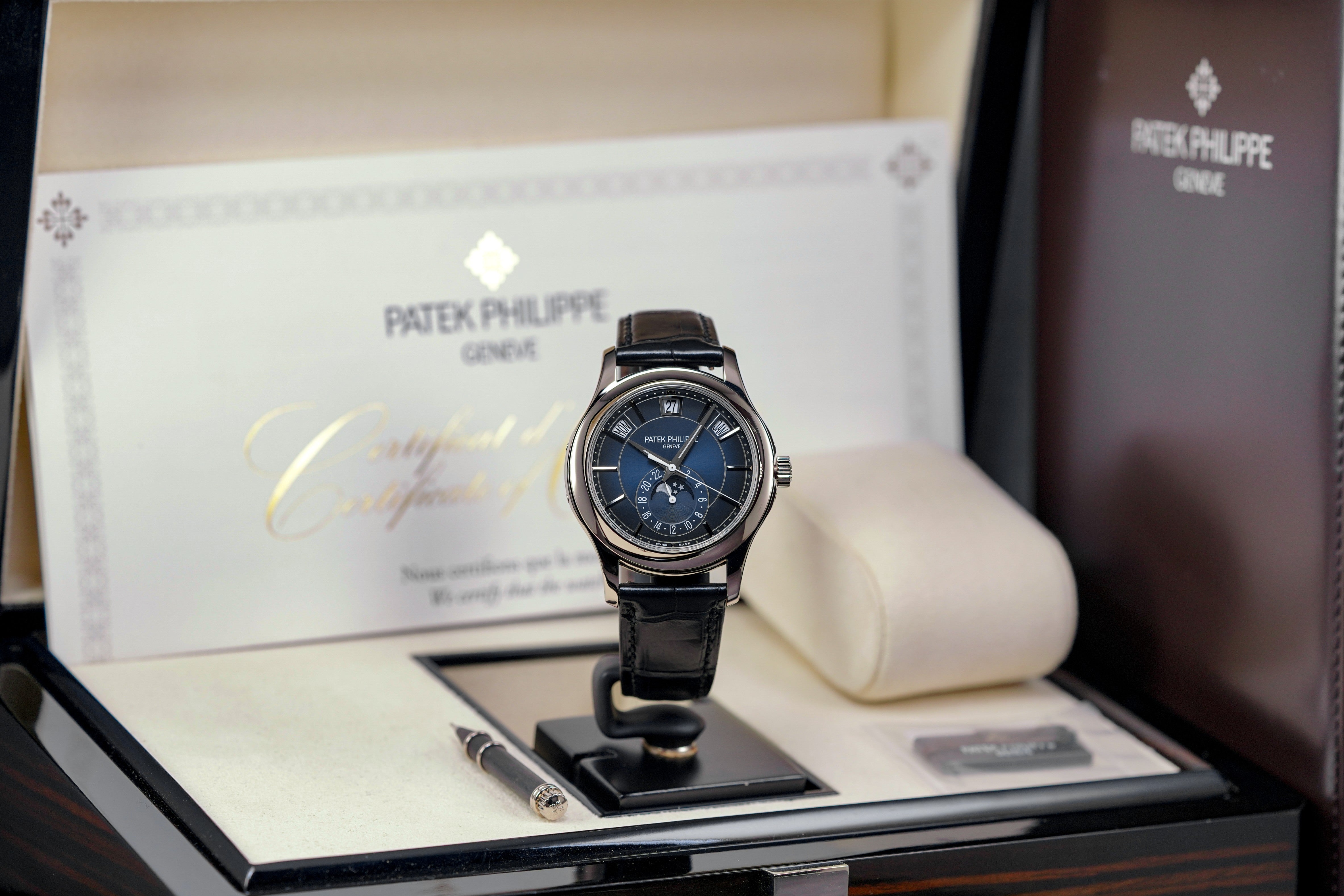 Harga Patek Complications 5205G