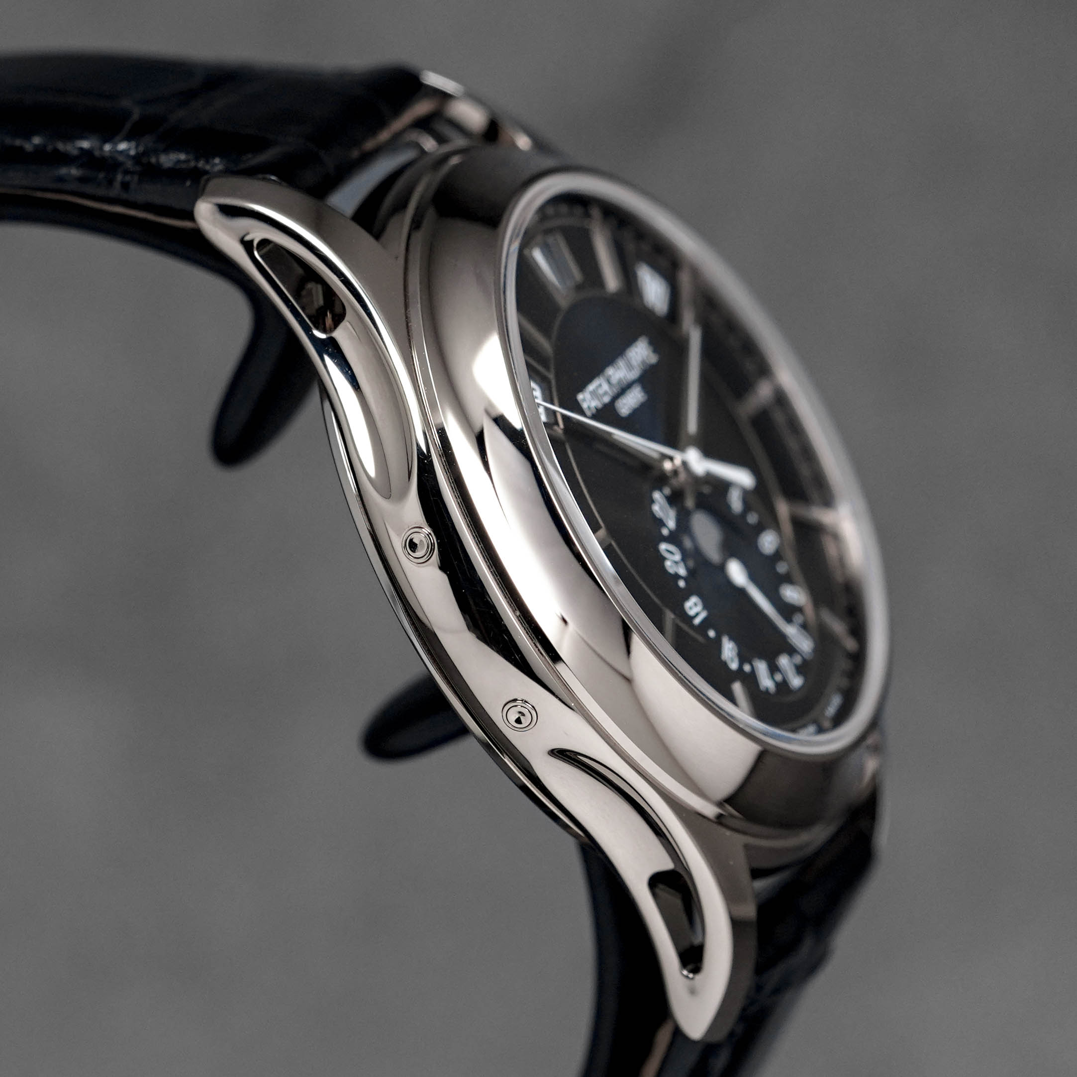 Harga Patek Philippe 5205G