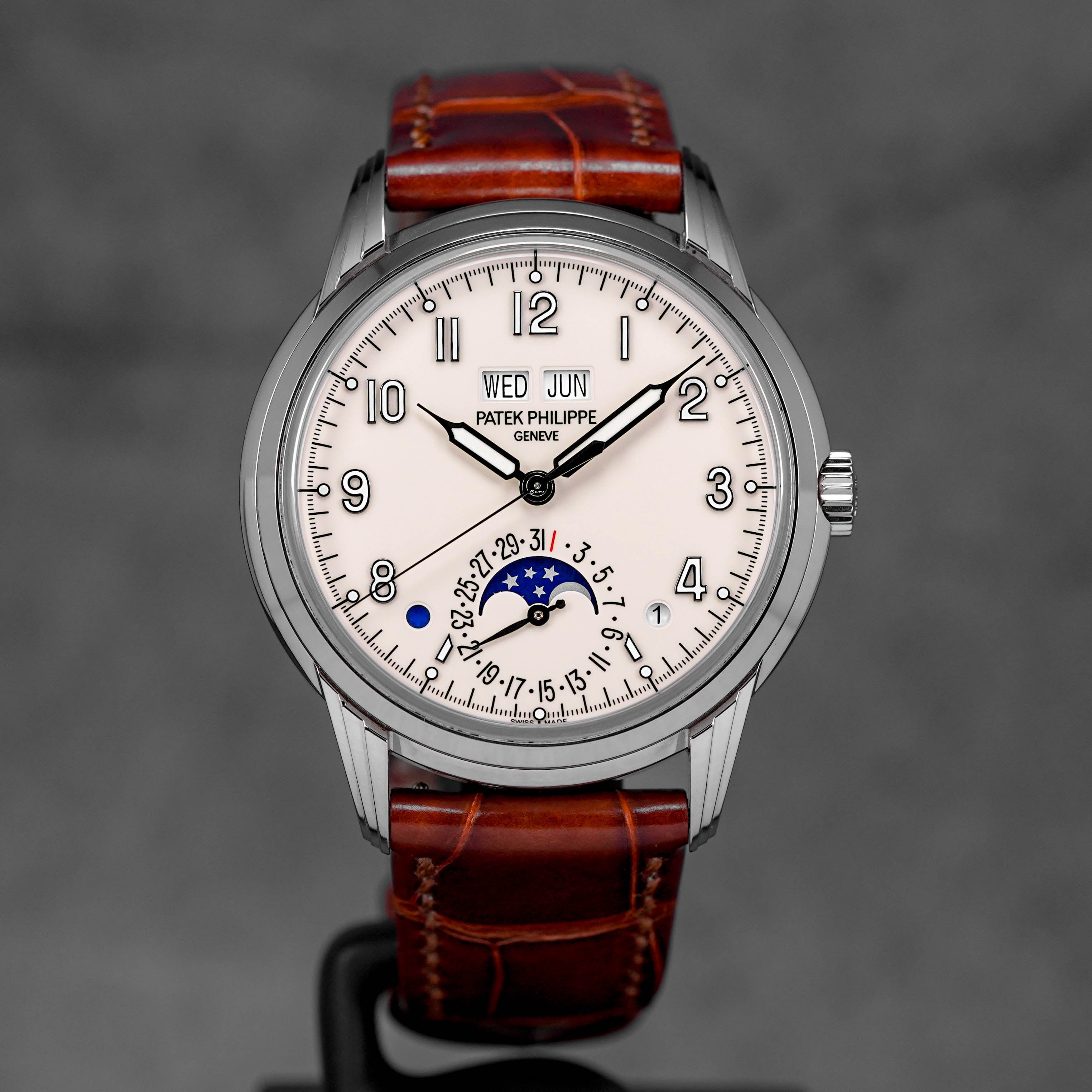 Harga Patek Philippe 5320G-001