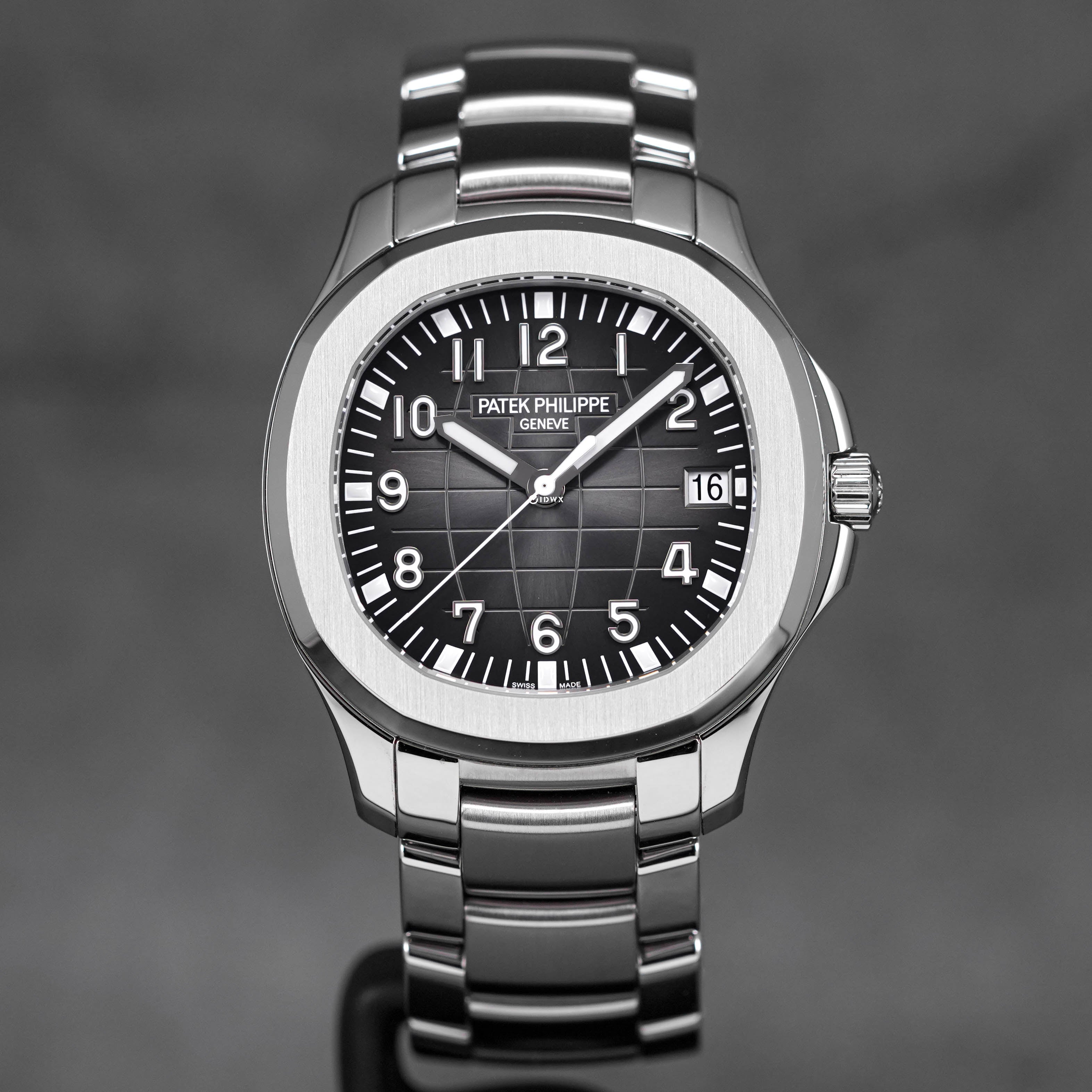 Harga Patek Philippe Aquanaut 5167/1A-001