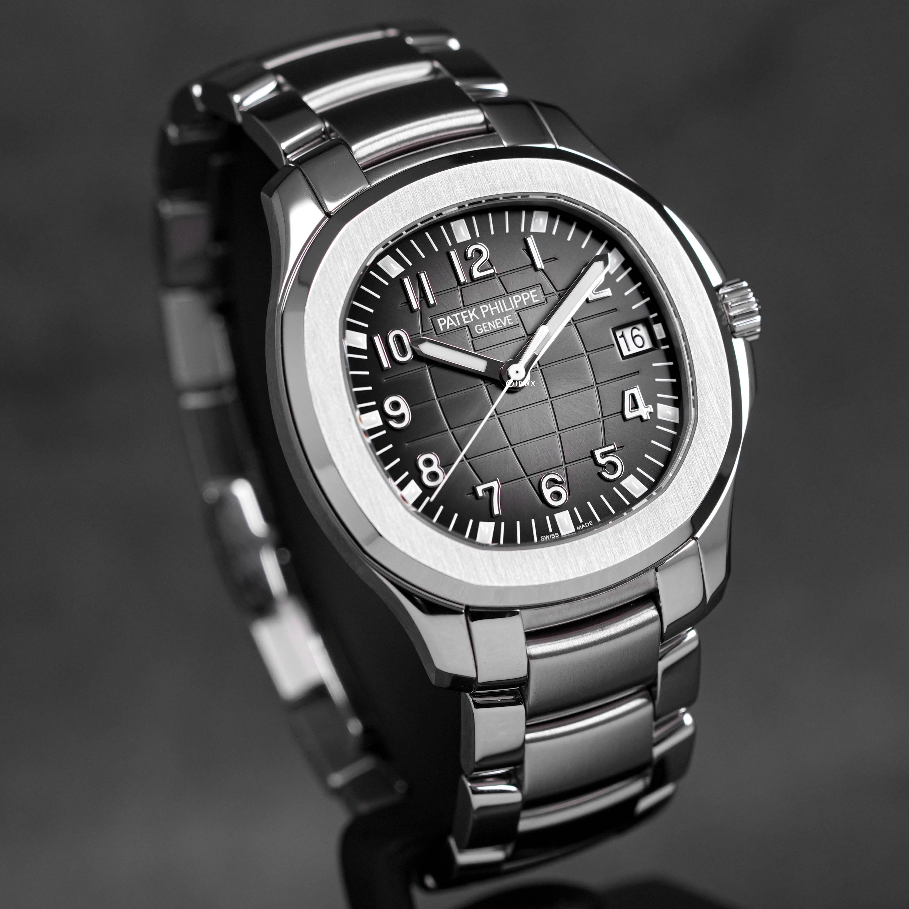 Harga Patek Philippe Aquanaut 5167/1A-001