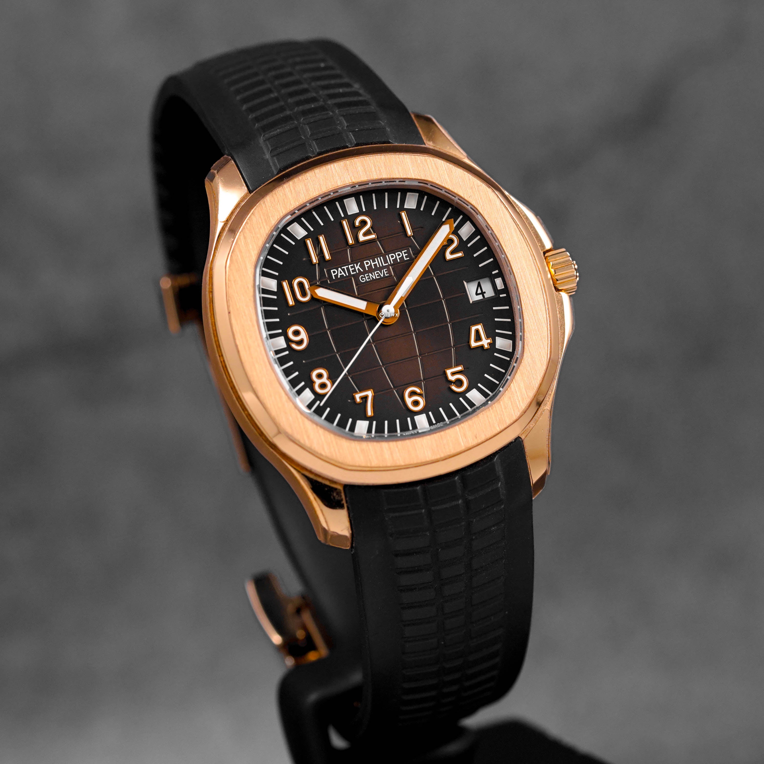 Harga Patek Philippe Aquanaut 5167R-001