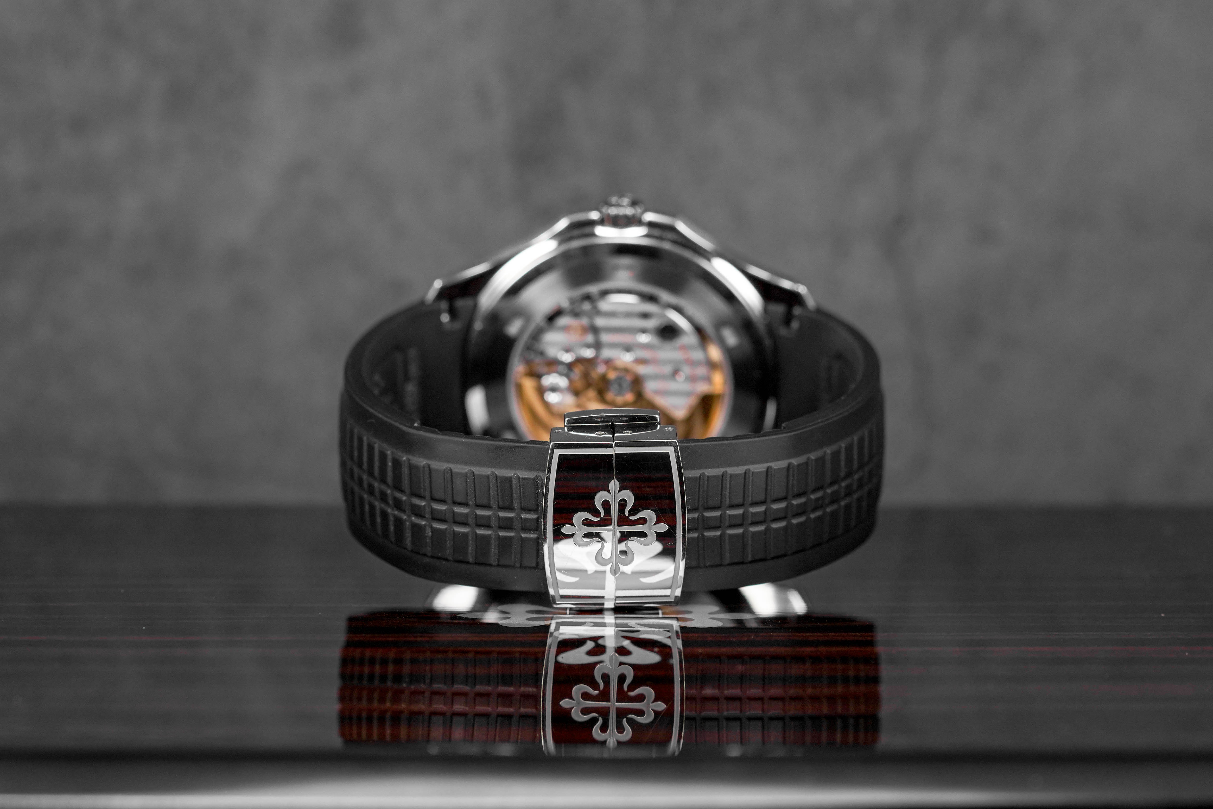 Harga Patek Philippe Aquanaut 5167a