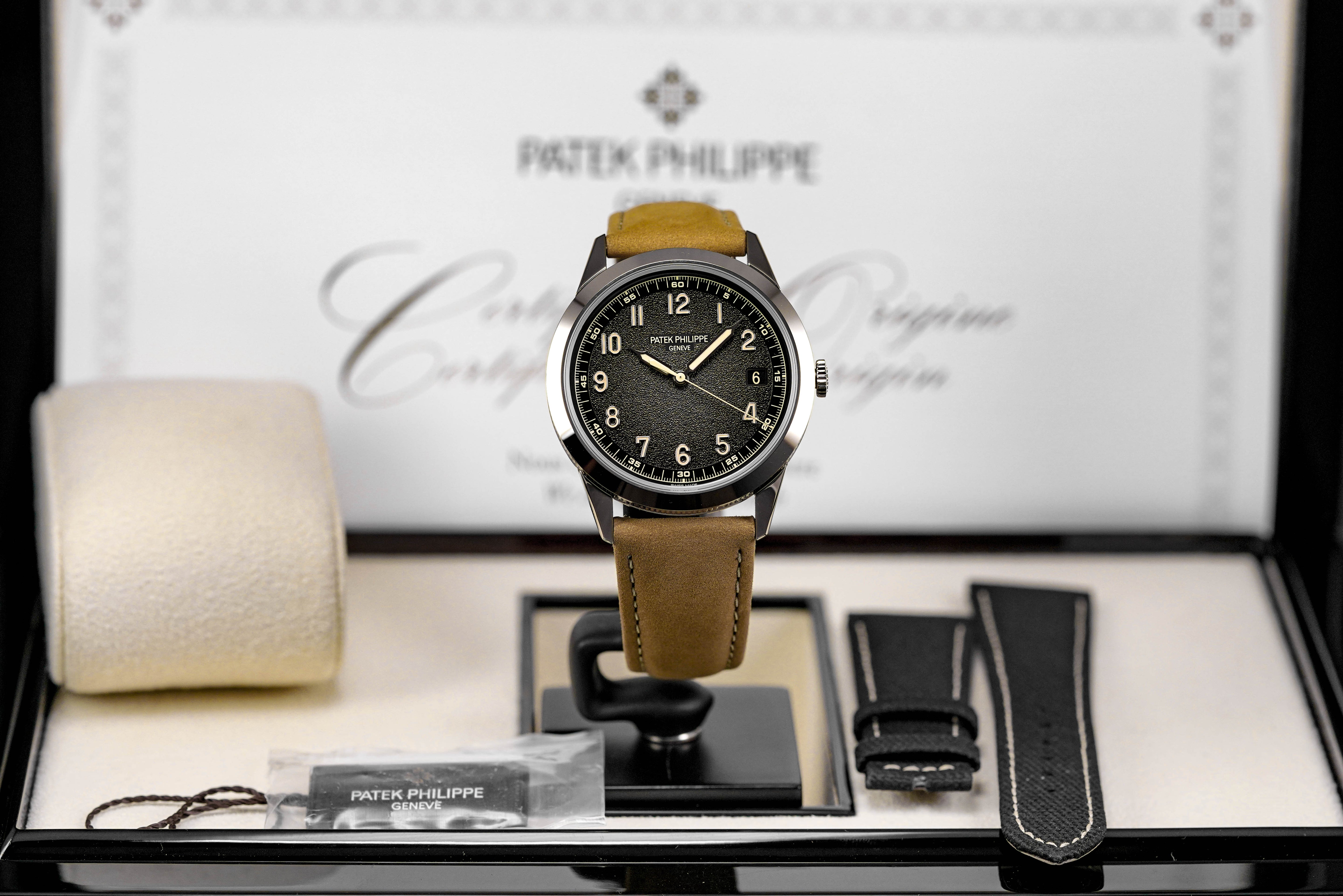 Harga Patek Philippe Calatrava 5226G