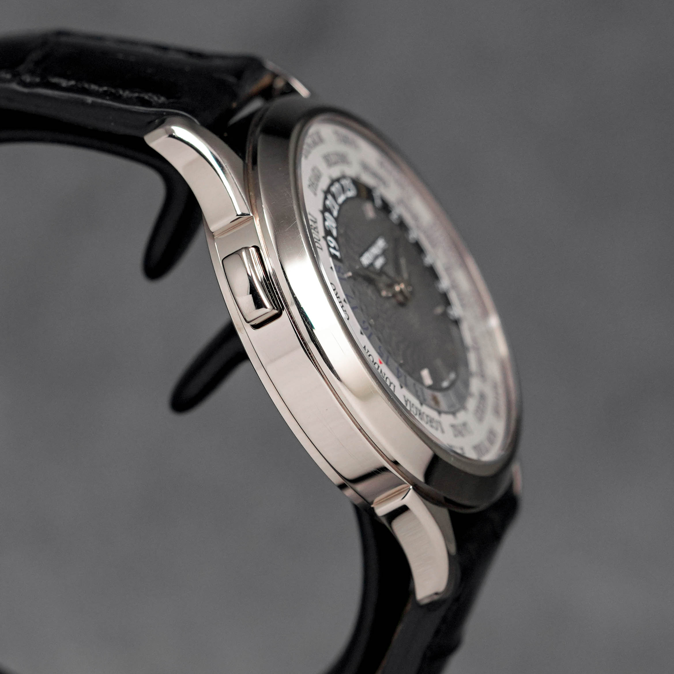 Harga Patek Philippe Complications 5230G Grey