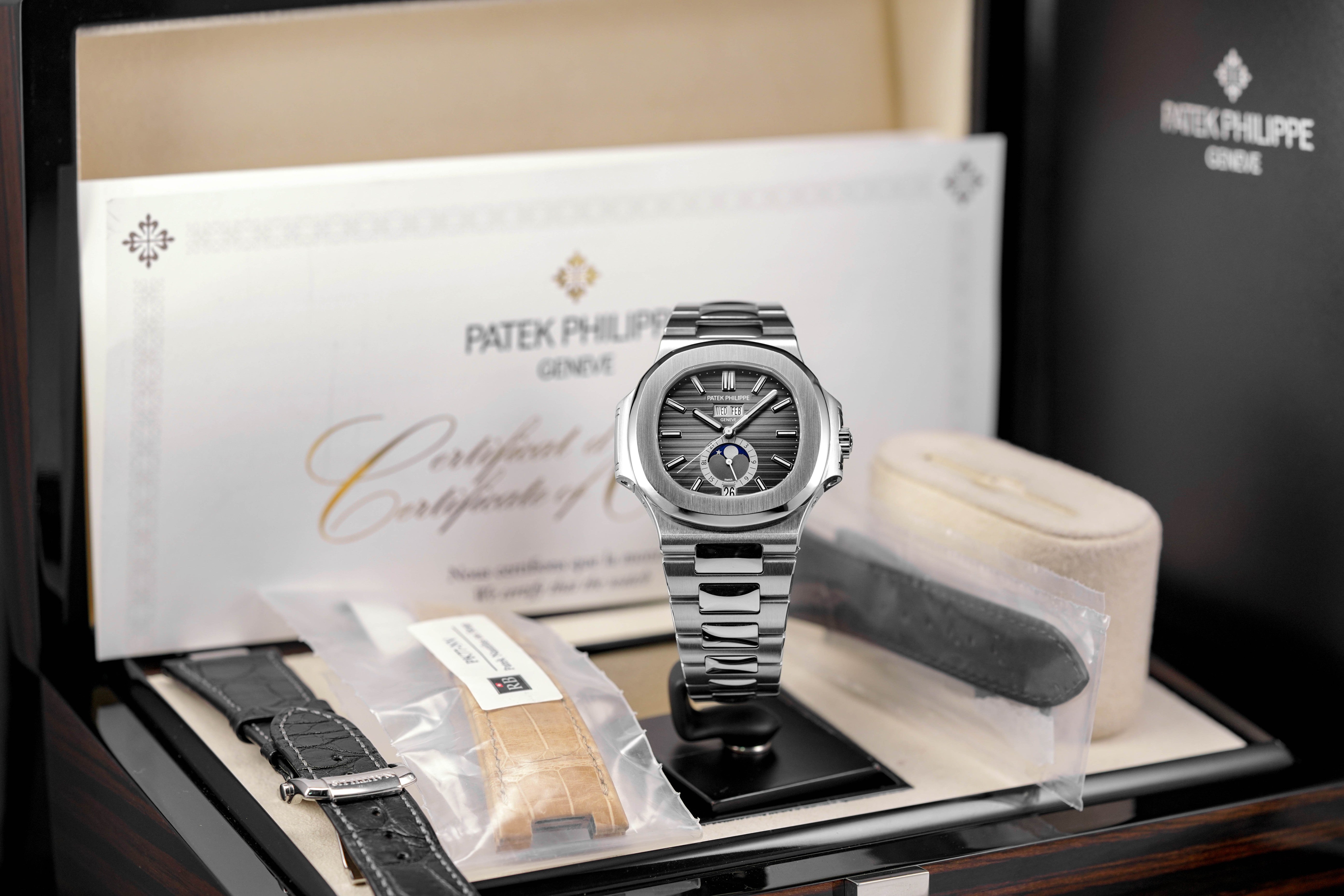 Harga Patek Philippe Nautilus 5726A